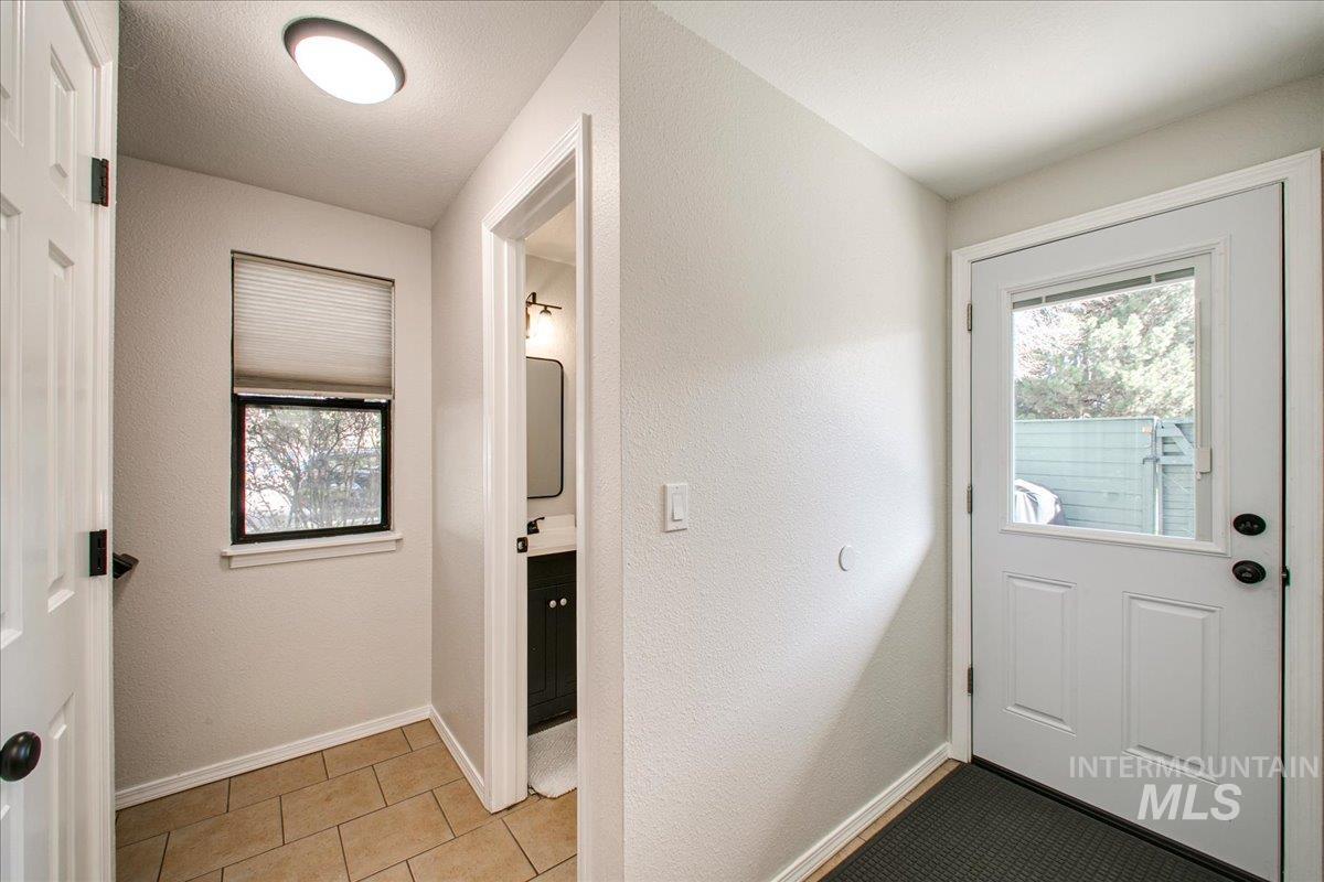 3017 S Windstream Ln Property Photo 29