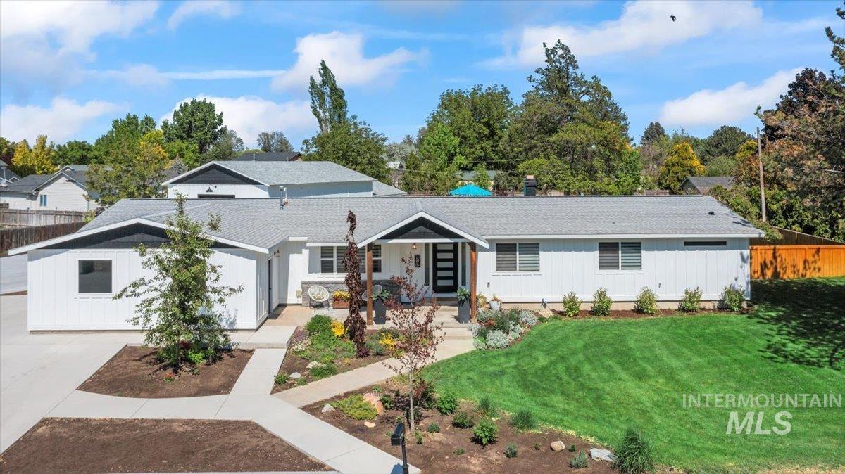 408 N Sherwood Dr