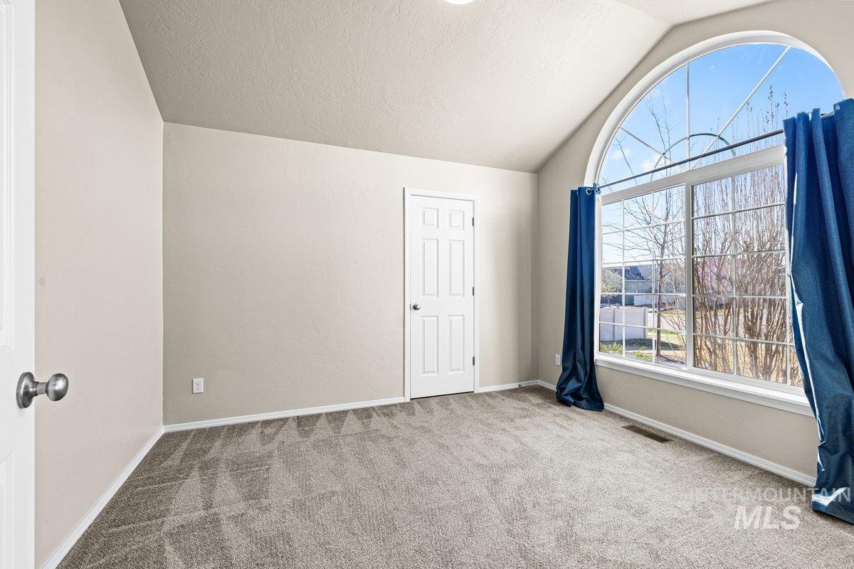 11452 W Meliadine River Property Photo 6
