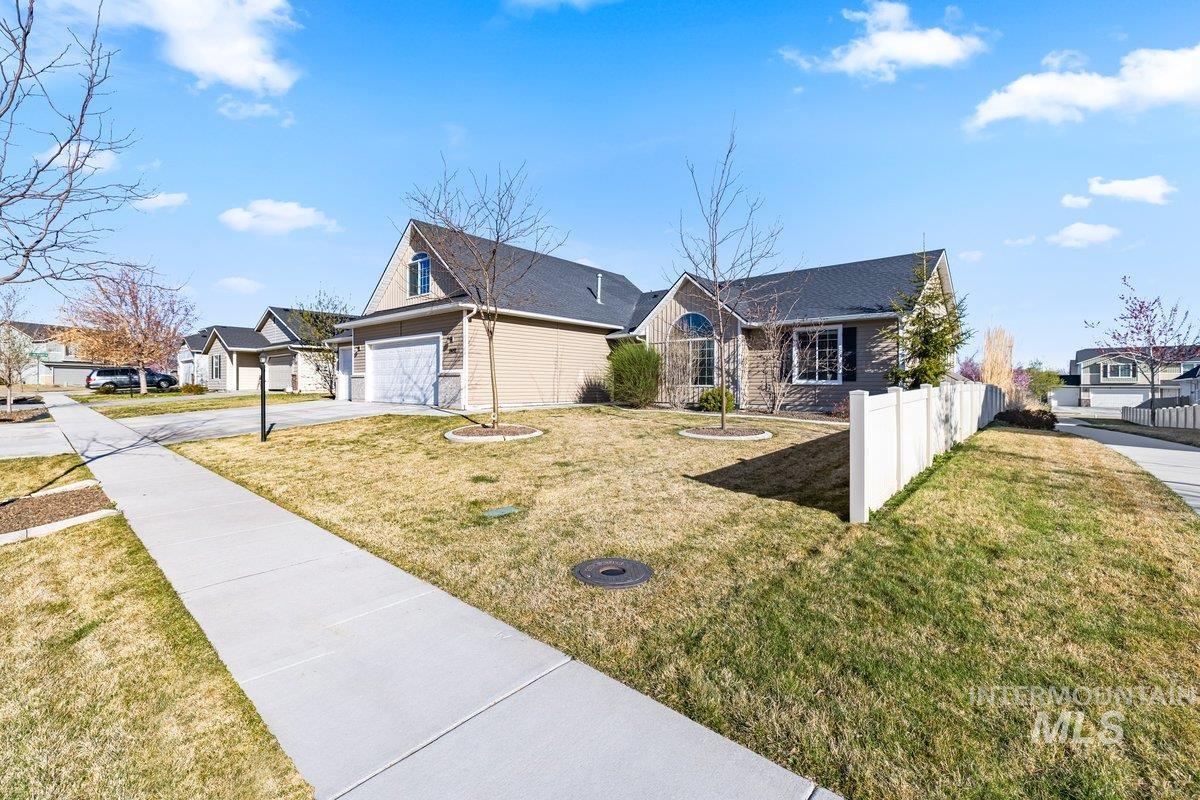 11452 W Meliadine River Property Photo 36