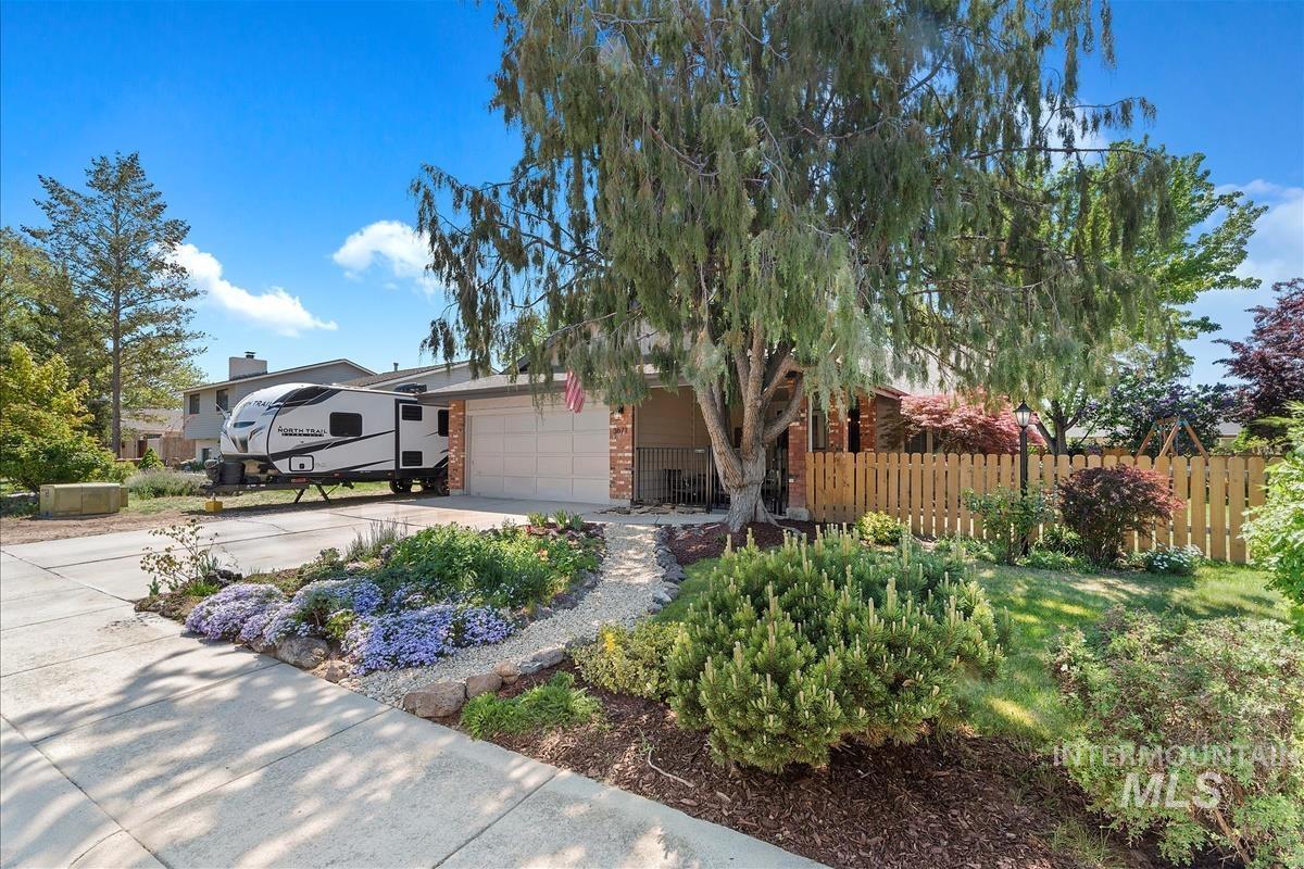 3671 W Sugar Creek Dr Property Photo 1