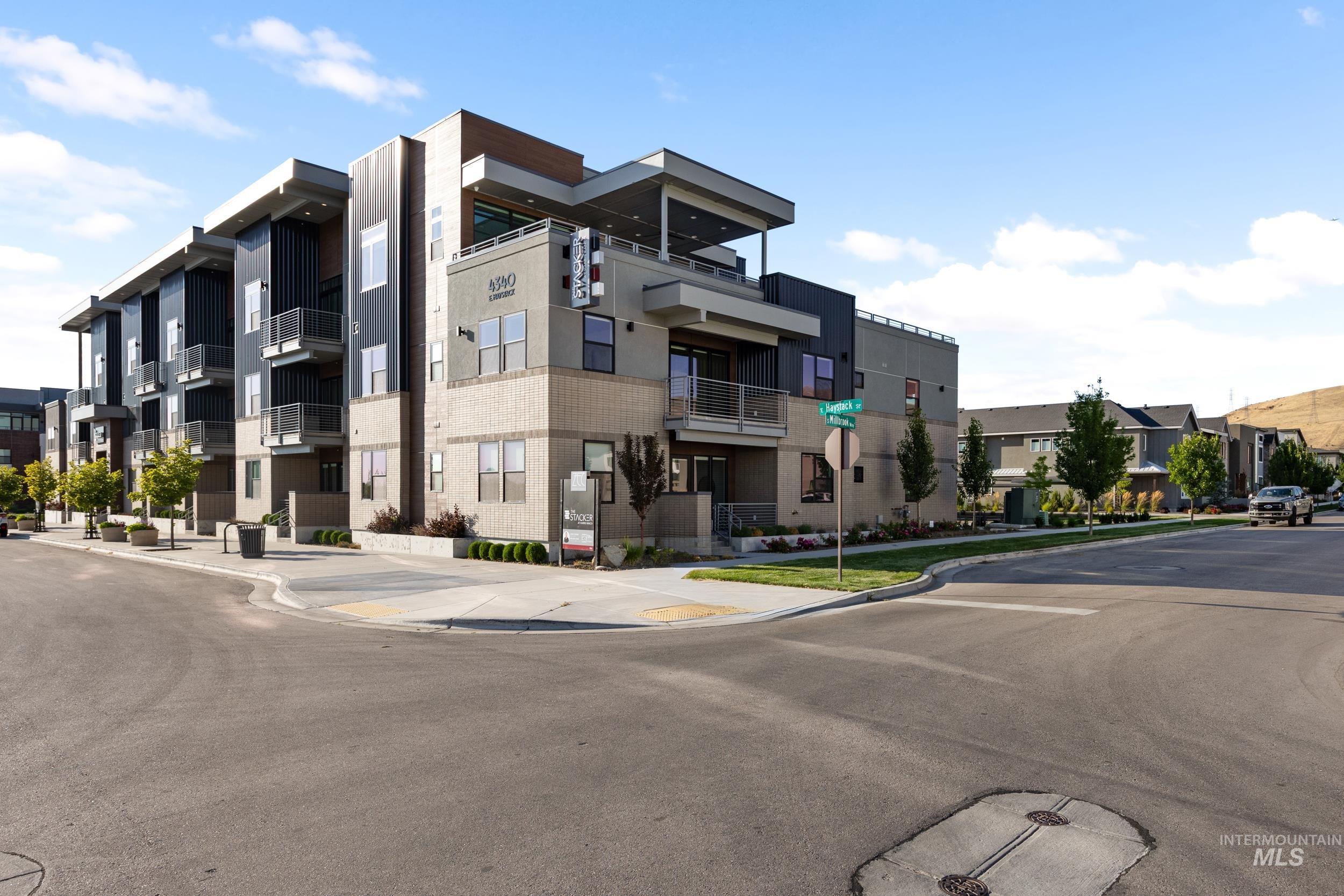 4340 E Haystack St Property Photo 1