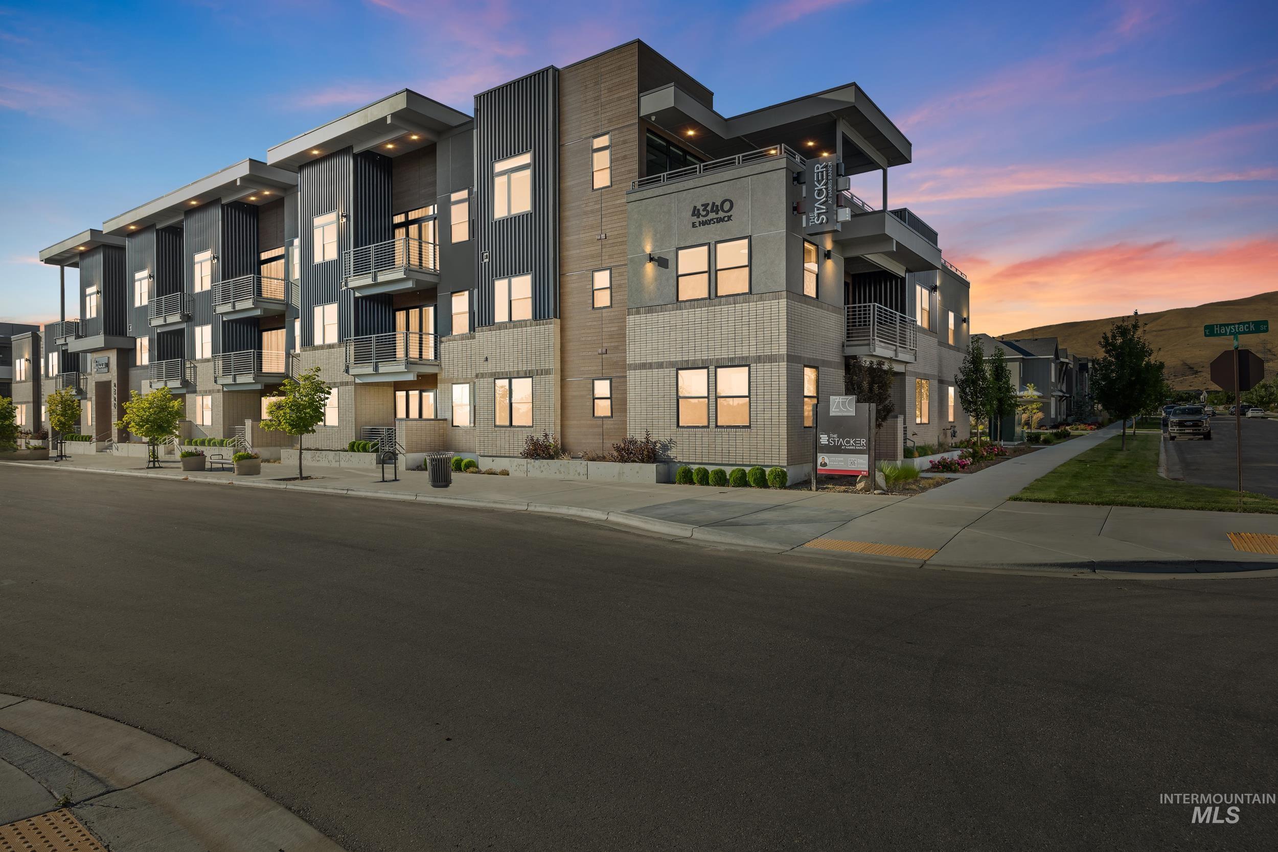 4340 E Haystack St Property Photo 50