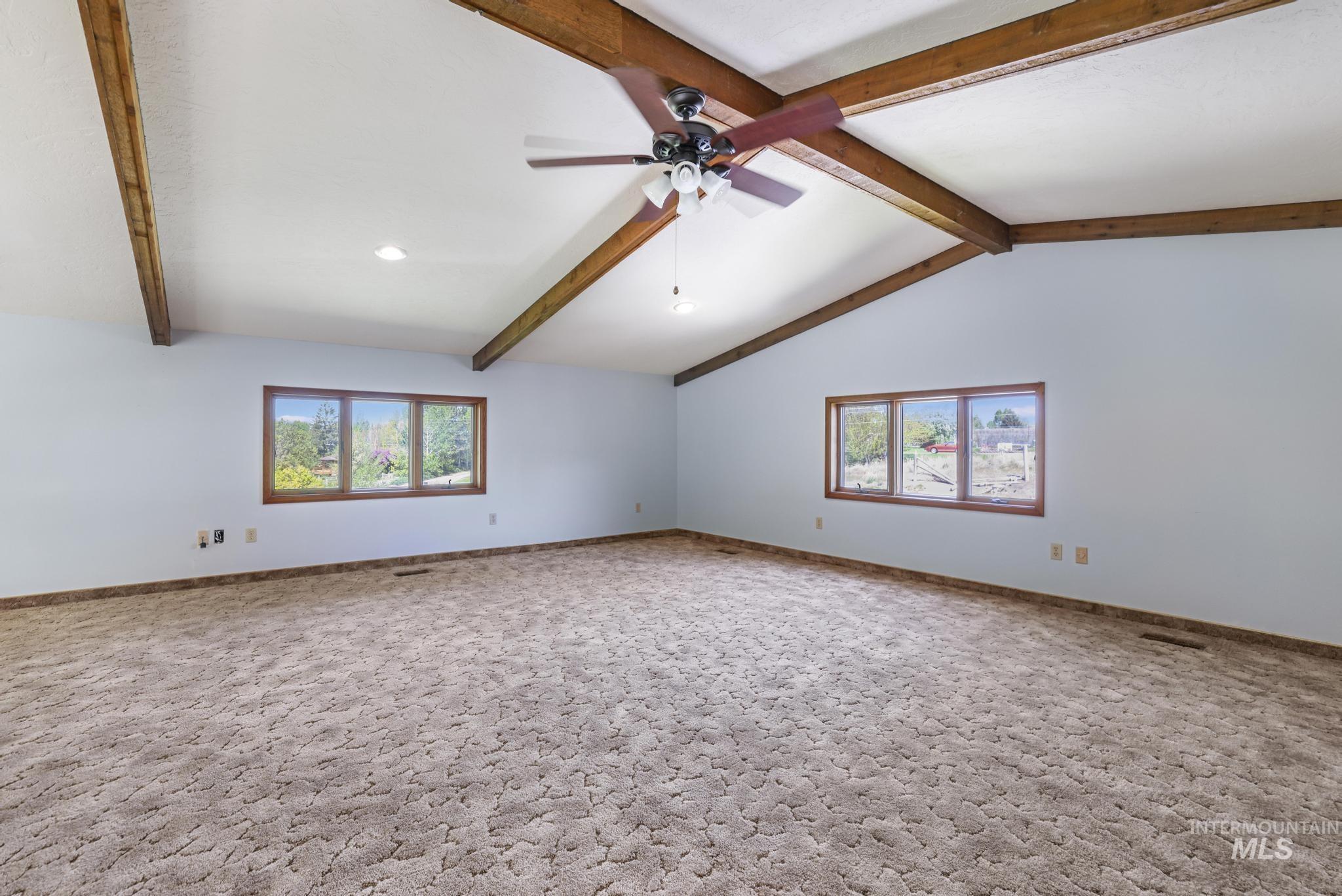 569 Spring Creek Rd Property Photo 25