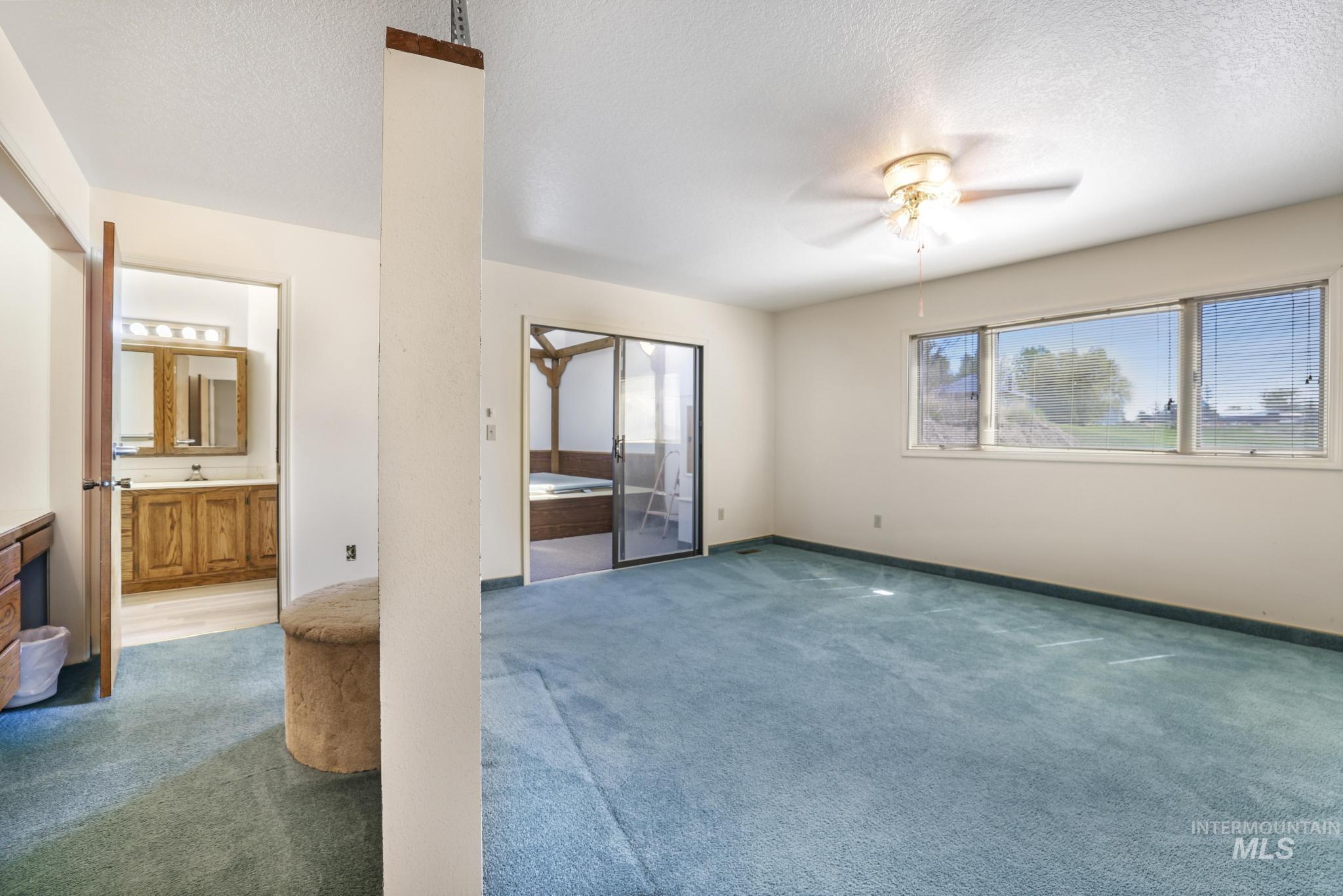 569 Spring Creek Rd Property Photo 32