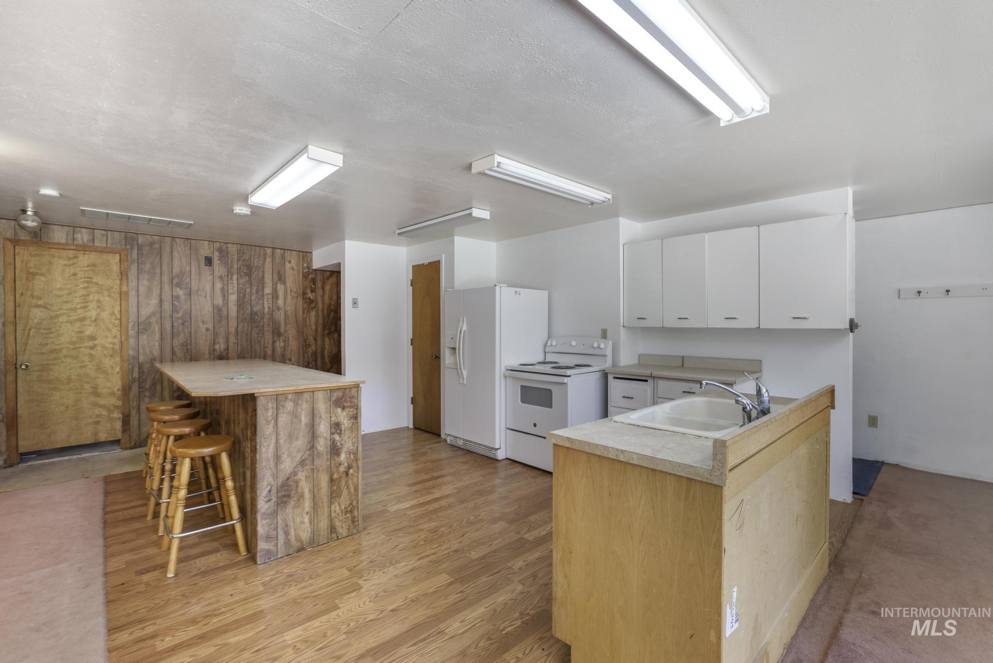 569 Spring Creek Rd Property Photo 42