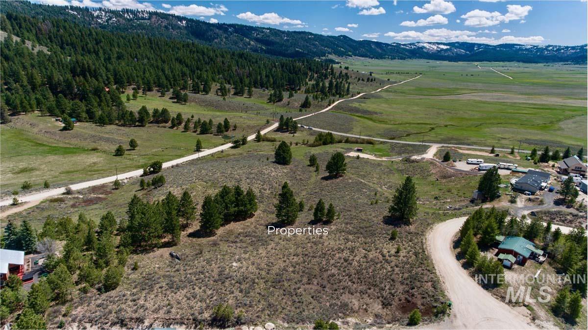 135 & 137 Skidoo Place Property Photo 1