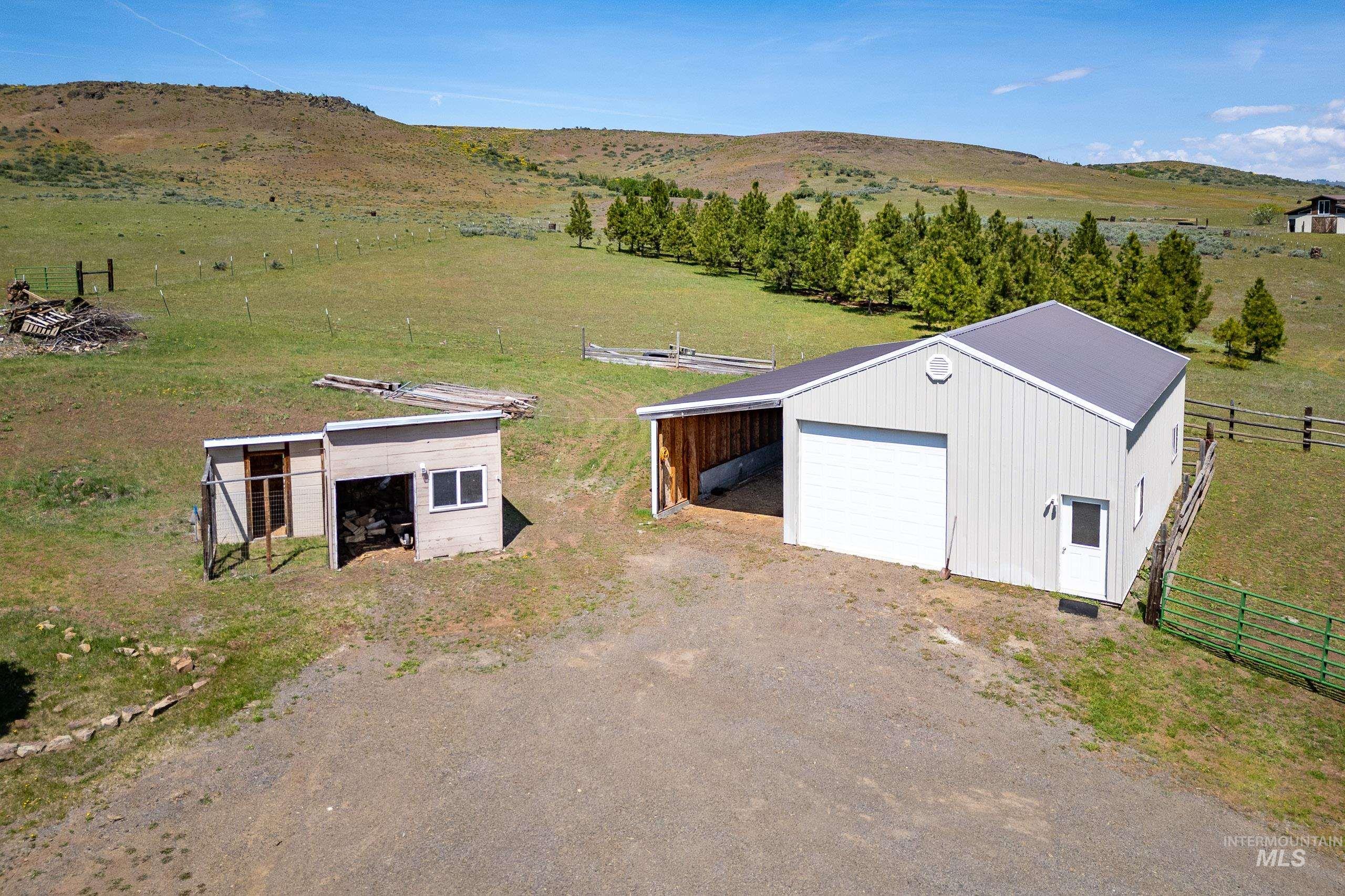 1821 Canyon Rd Property Photo 45