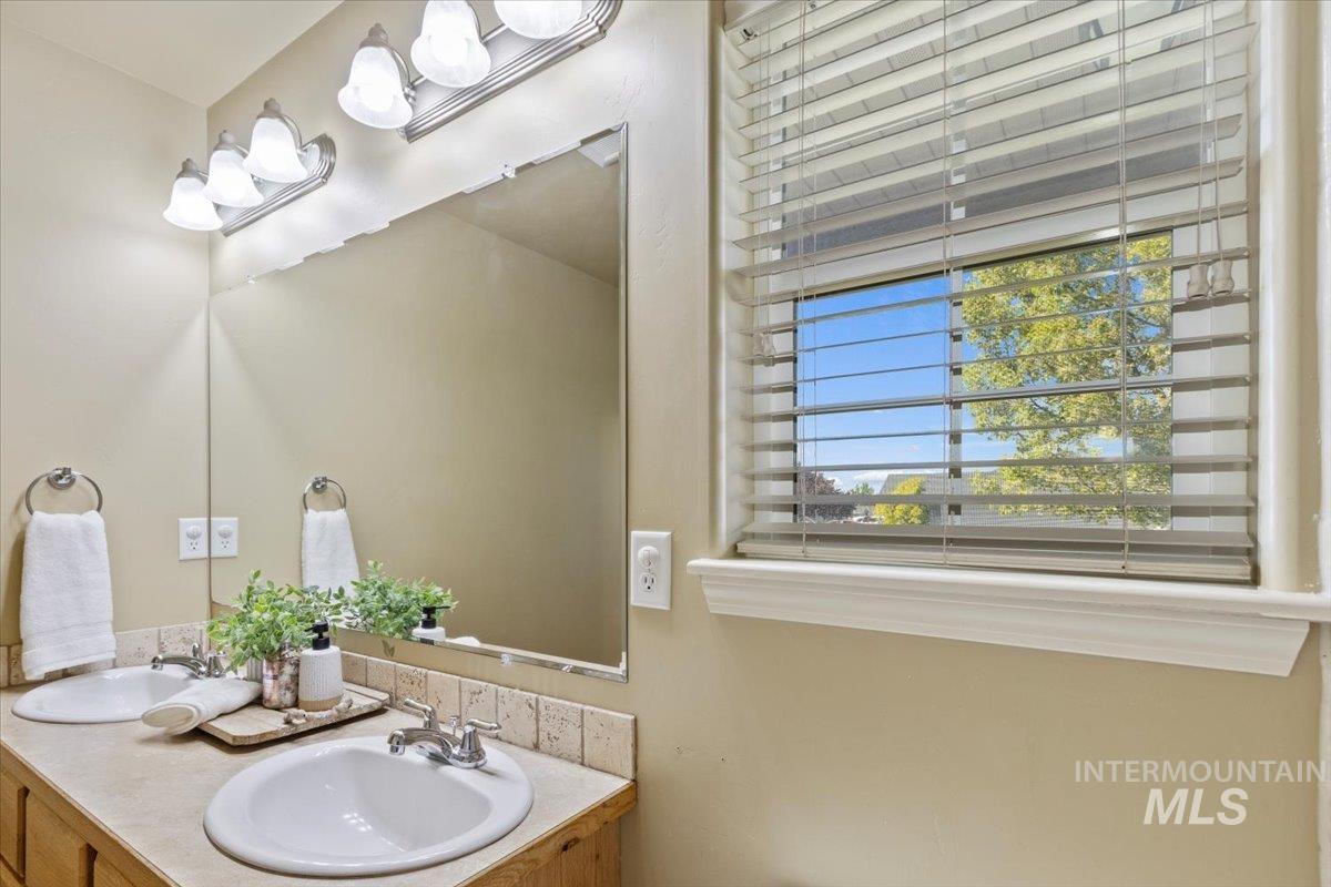 578 Detters Rd Property Photo 13