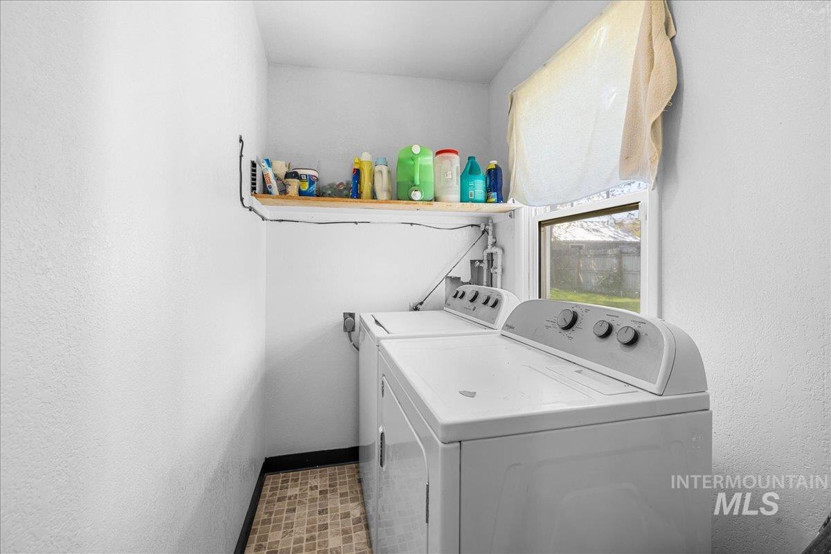 720 4th N Property Photo 16