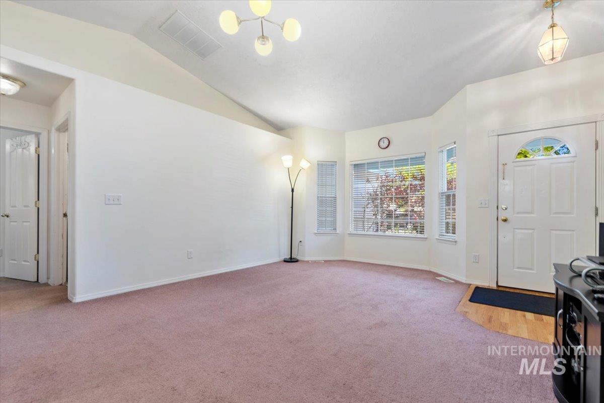 6927 N Misty Cove Ave Property Photo 4