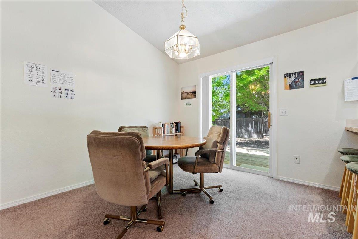 6927 N Misty Cove Ave Property Photo 7