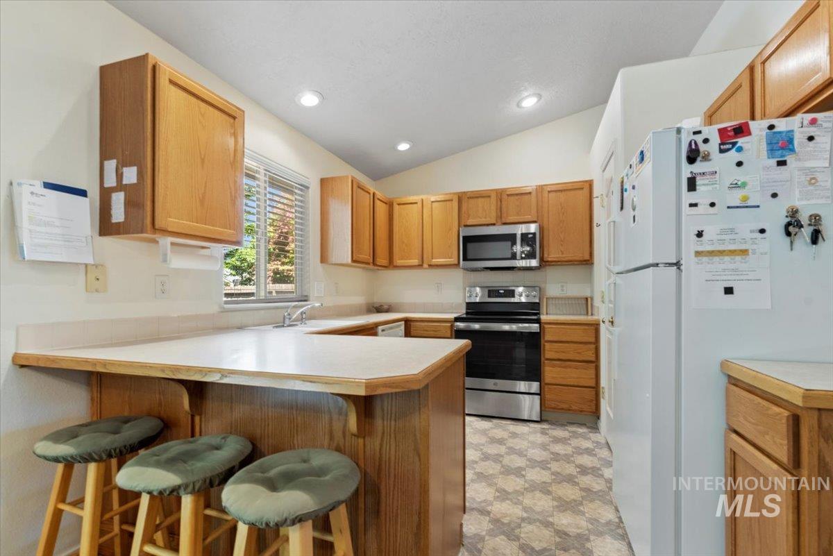 6927 N Misty Cove Ave Property Photo 8