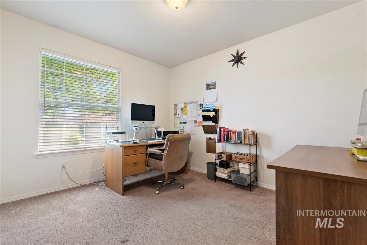 6927 N Misty Cove Ave Property Photo 15
