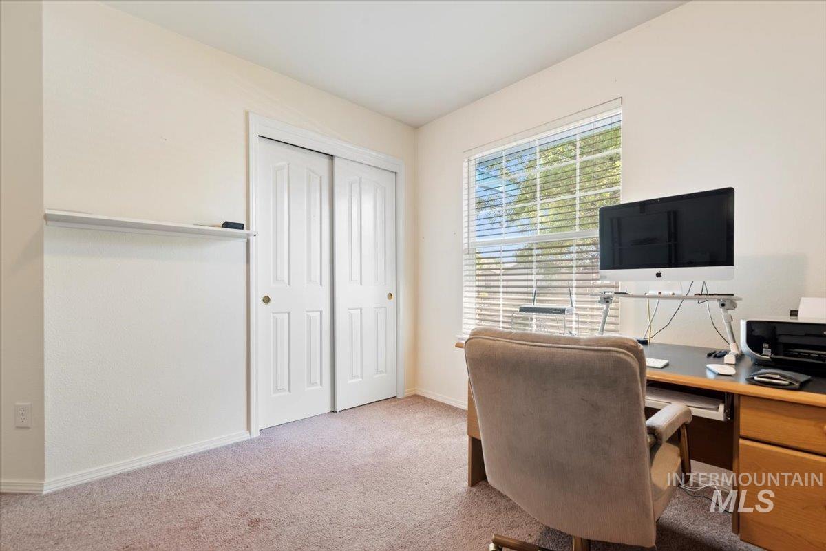 6927 N Misty Cove Ave Property Photo 16