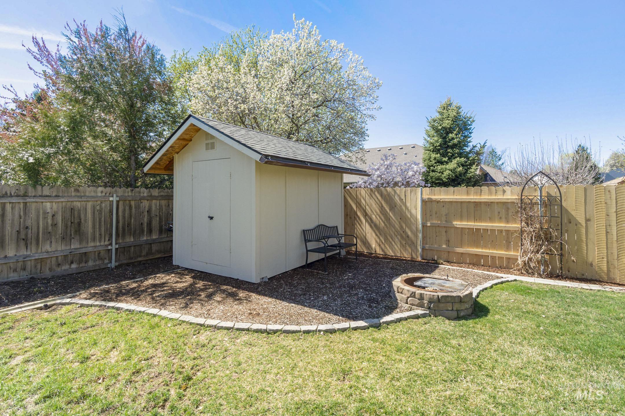 5139 N Brookfield Pl Property Photo 10