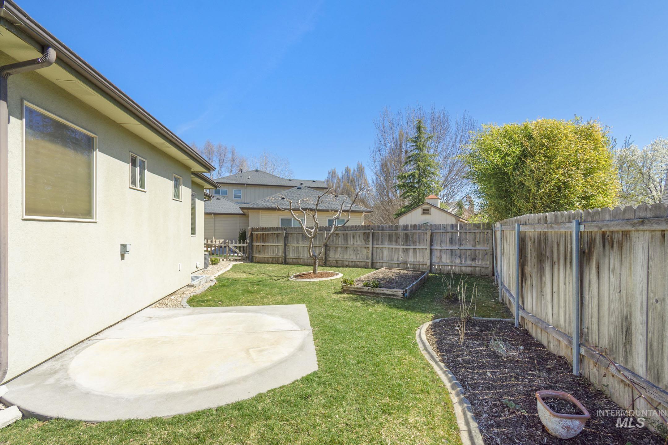 5139 N Brookfield Pl Property Photo 11