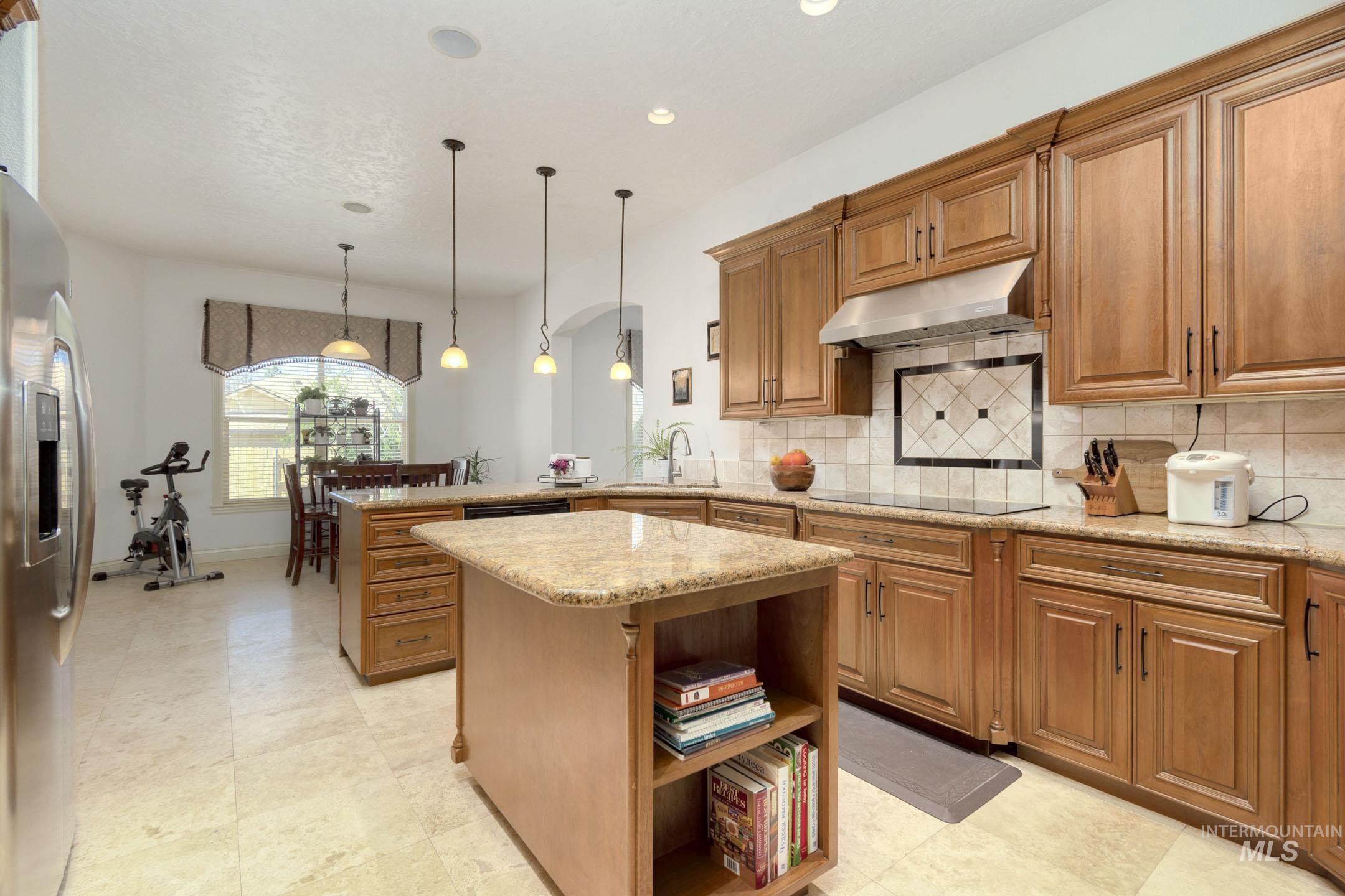 5139 N Brookfield Pl Property Photo 18