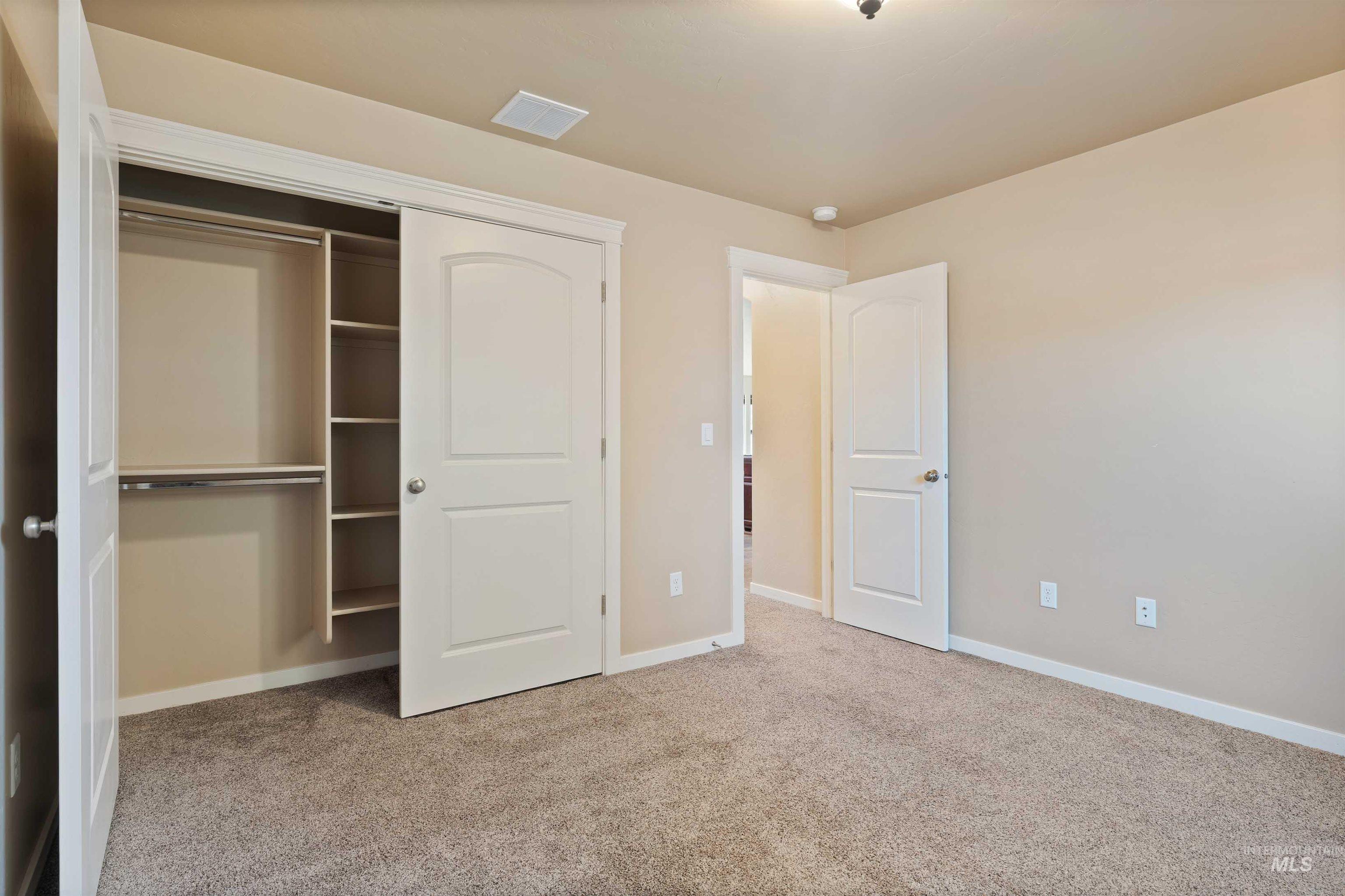 2448 Village Street Property Photo 21