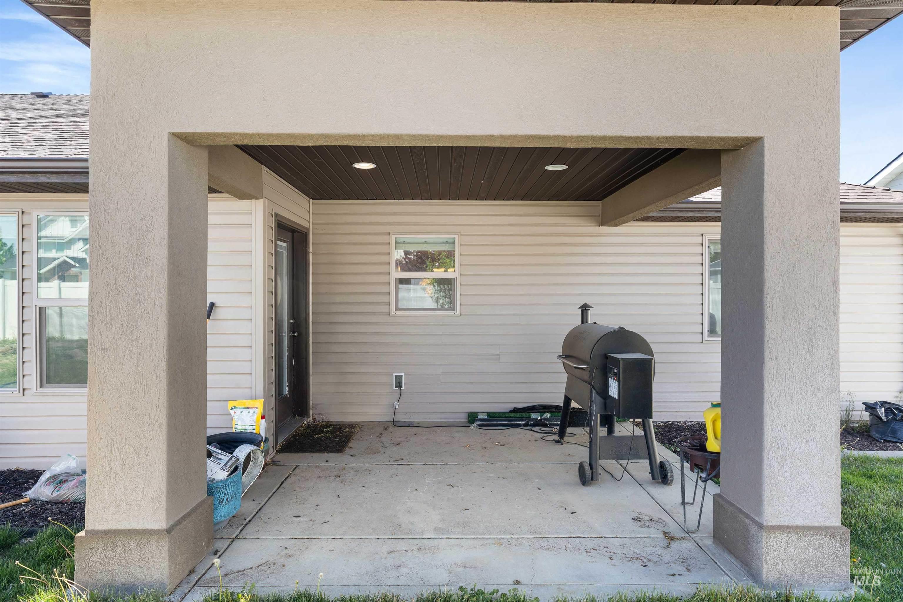 2448 Village Street Property Photo 30