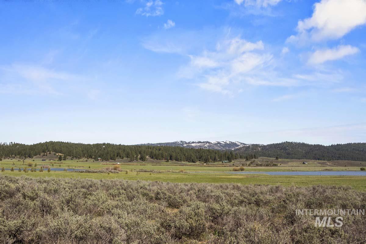 L18 B2 Wilderness Lake Road Property Photo 8