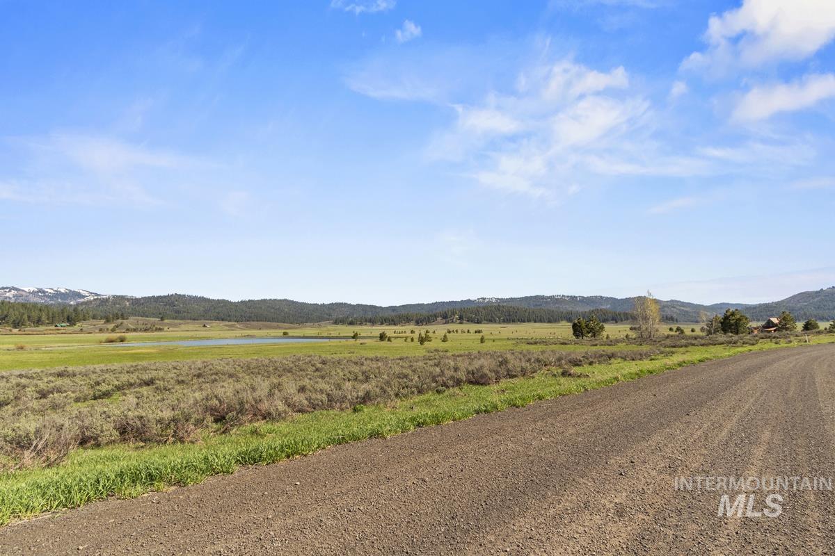 L18 B2 Wilderness Lake Road Property Photo 9