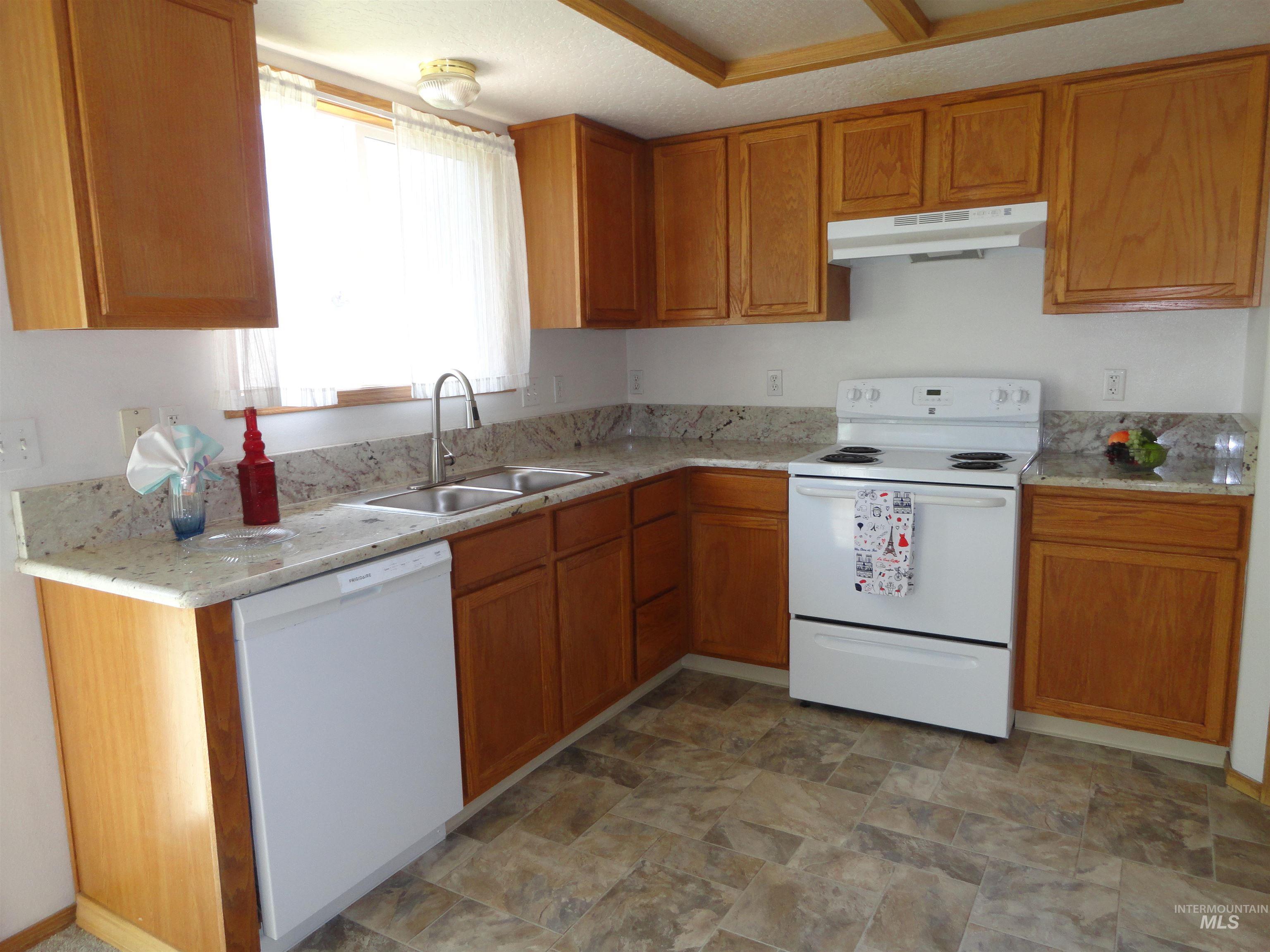 909 W Oakmont Av Property Photo 16