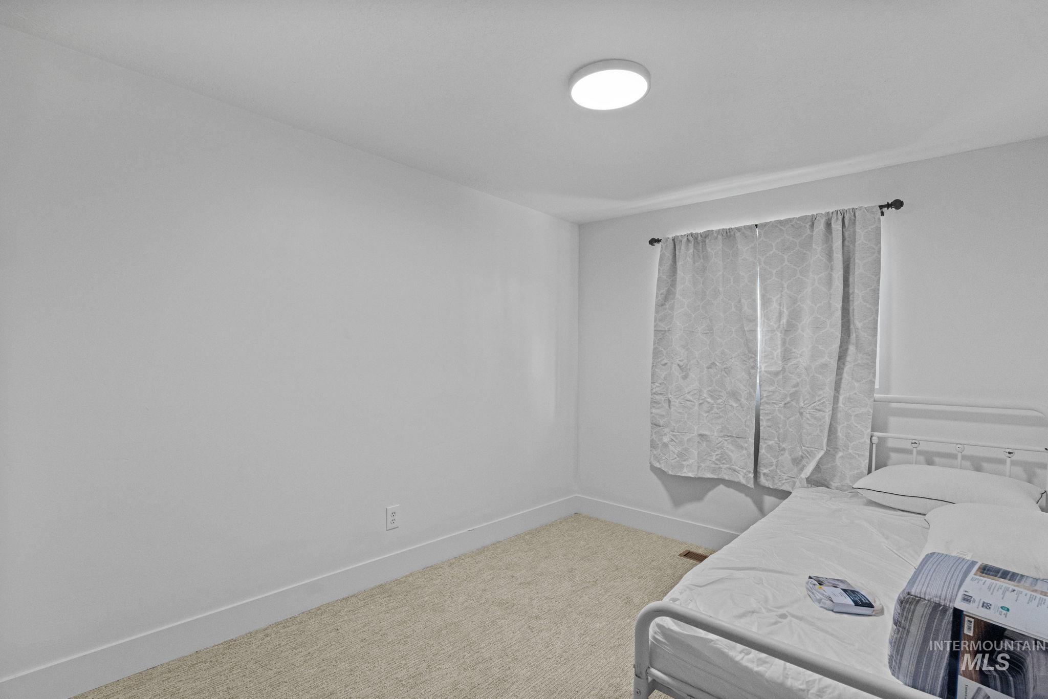 4660 Hawthorne Rd Property Photo 17
