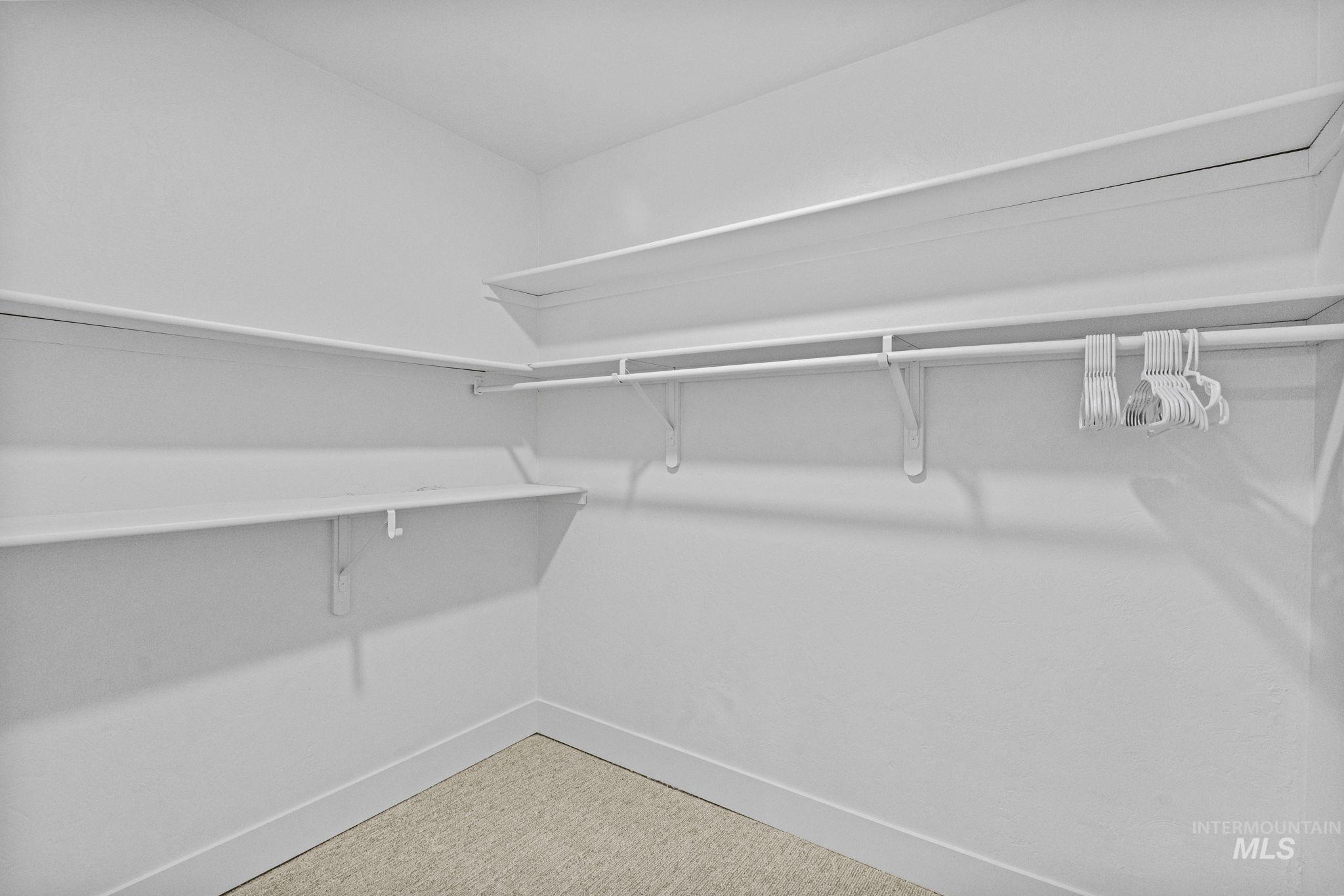 4660 Hawthorne Rd Property Photo 35