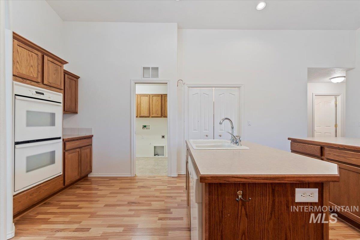 344 W Birmingham Property Photo 14