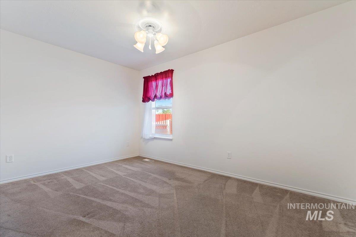 344 W Birmingham Property Photo 18