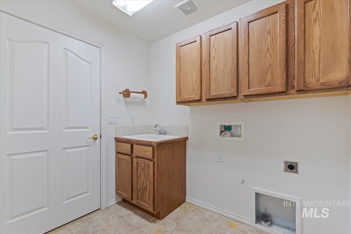 344 W Birmingham Property Photo 24