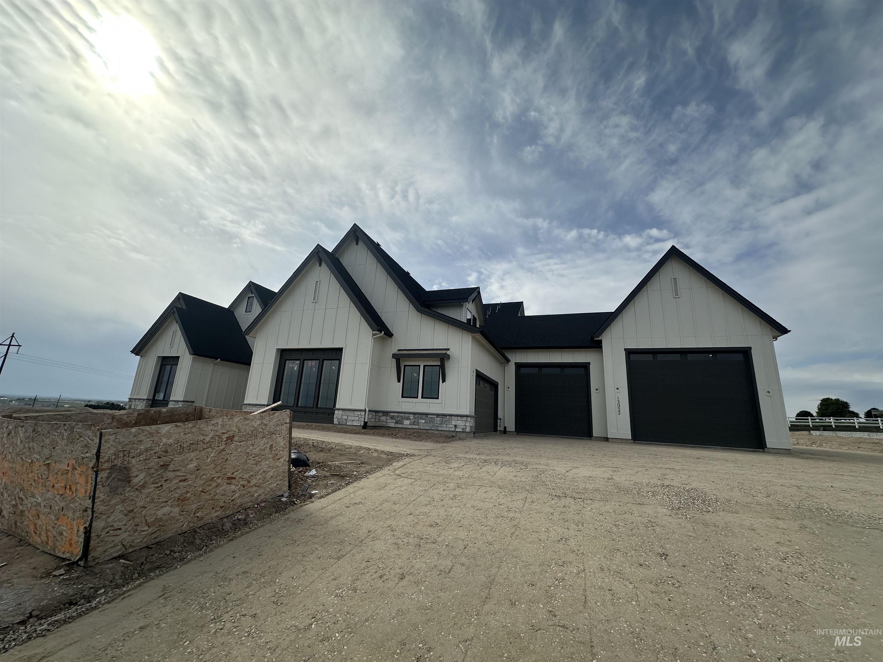 13933 Shaw Mountain St Property Photo