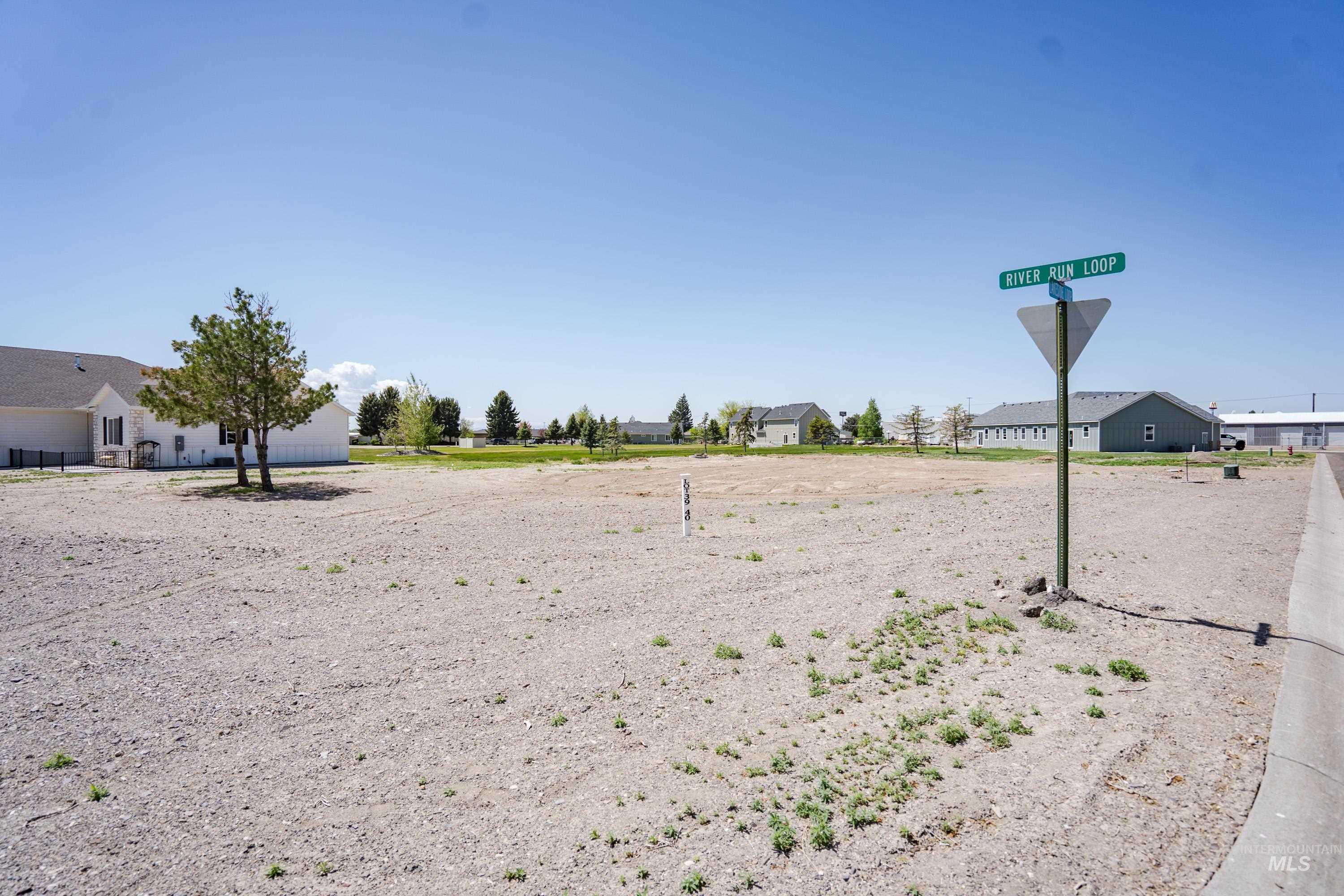 39 & 40 Lakeside Loop Property Photo 1