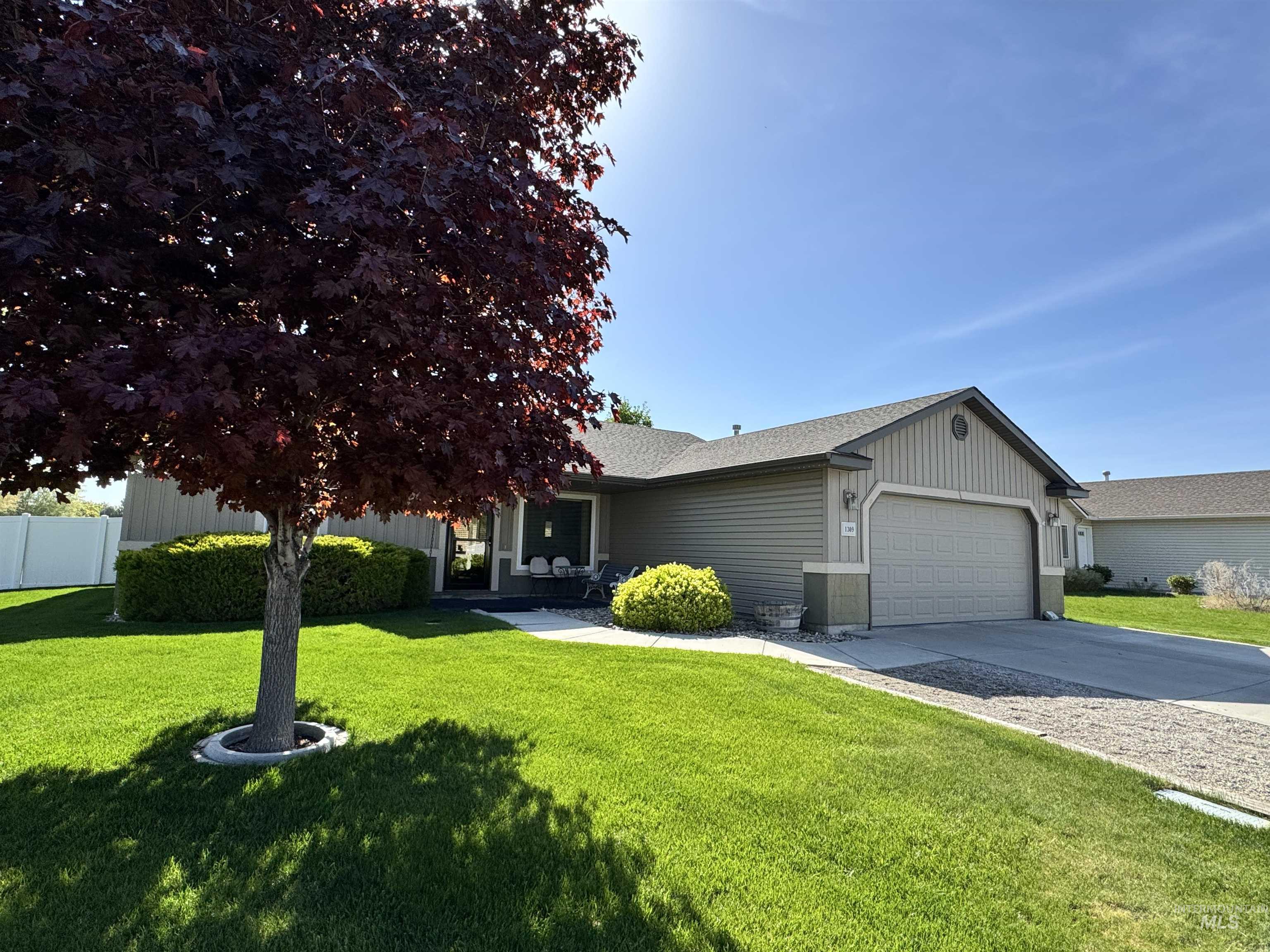 1309 Golden Pheasant Drive Property Photo 1