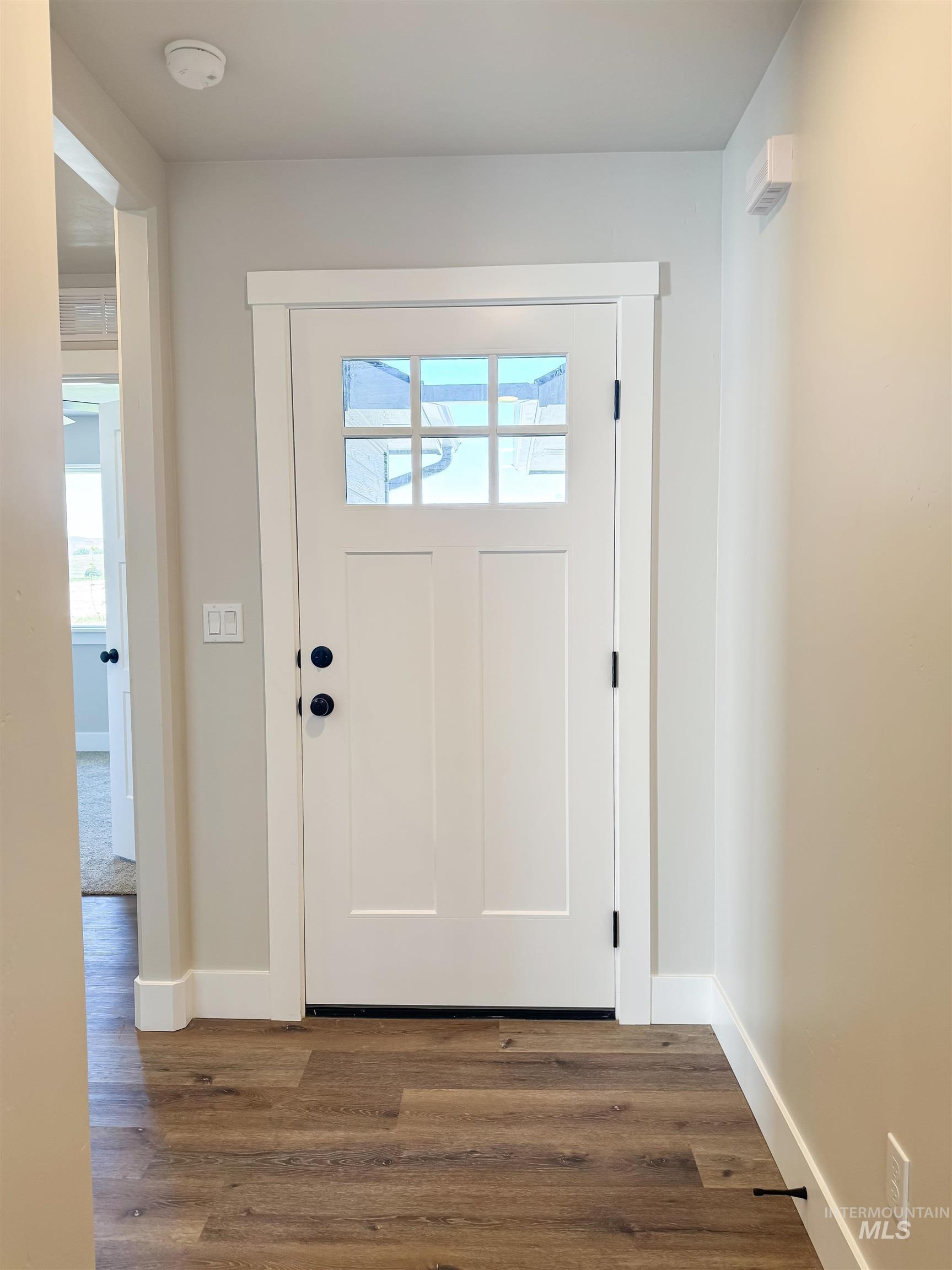 755 Pinehurst St. Property Photo 12