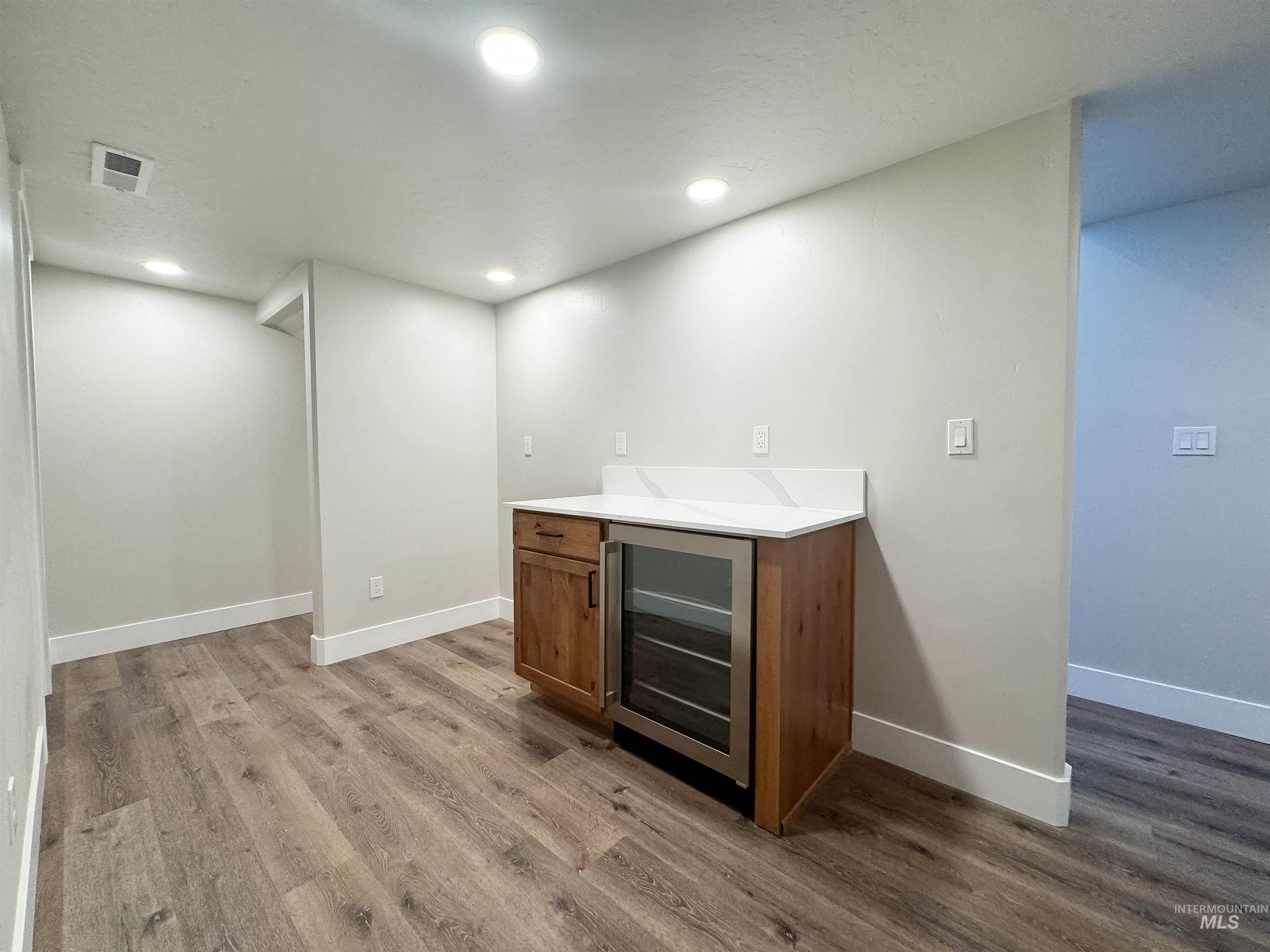 755 Pinehurst St. Property Photo 40