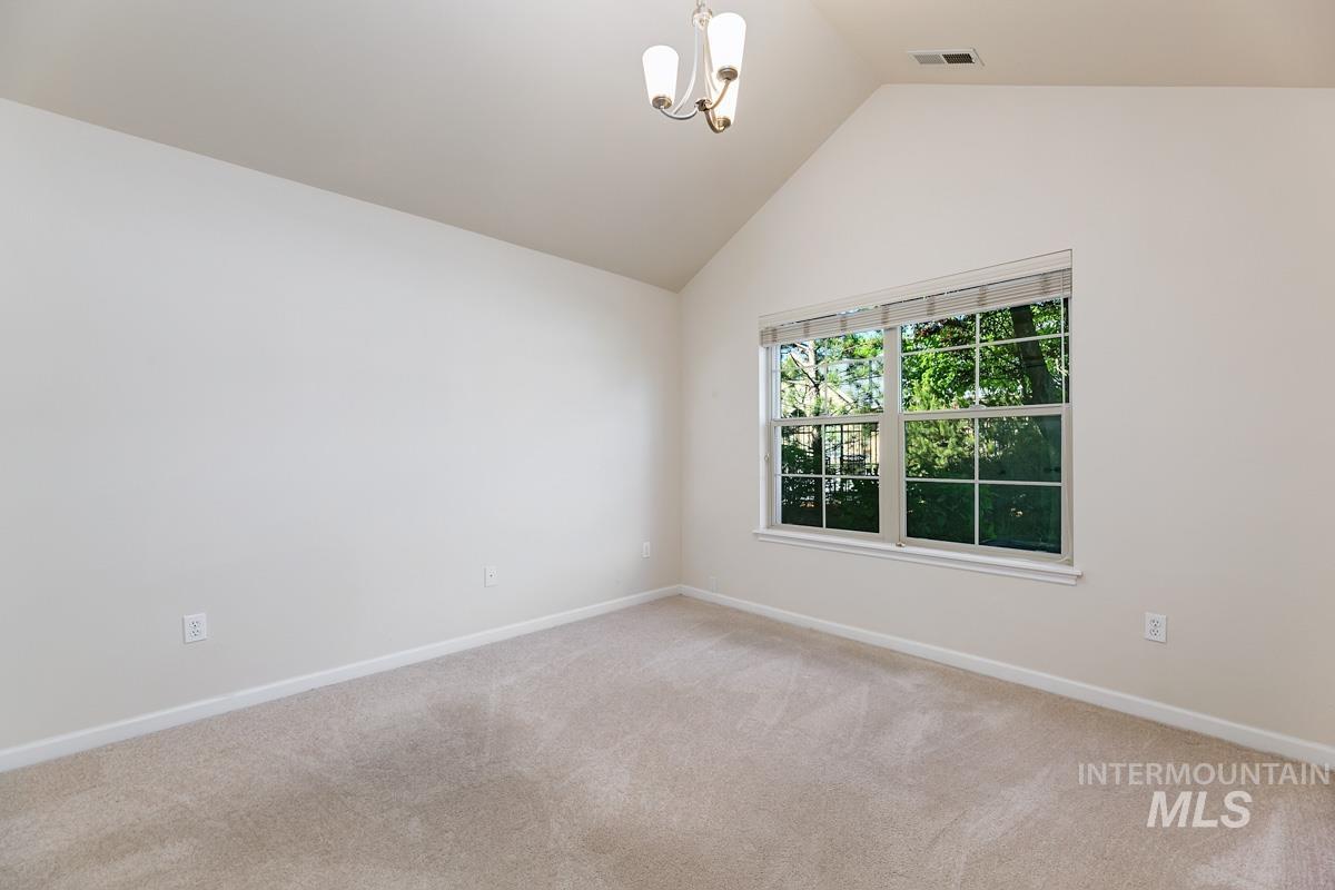 1520 N Mckinney Ln Property Photo 22