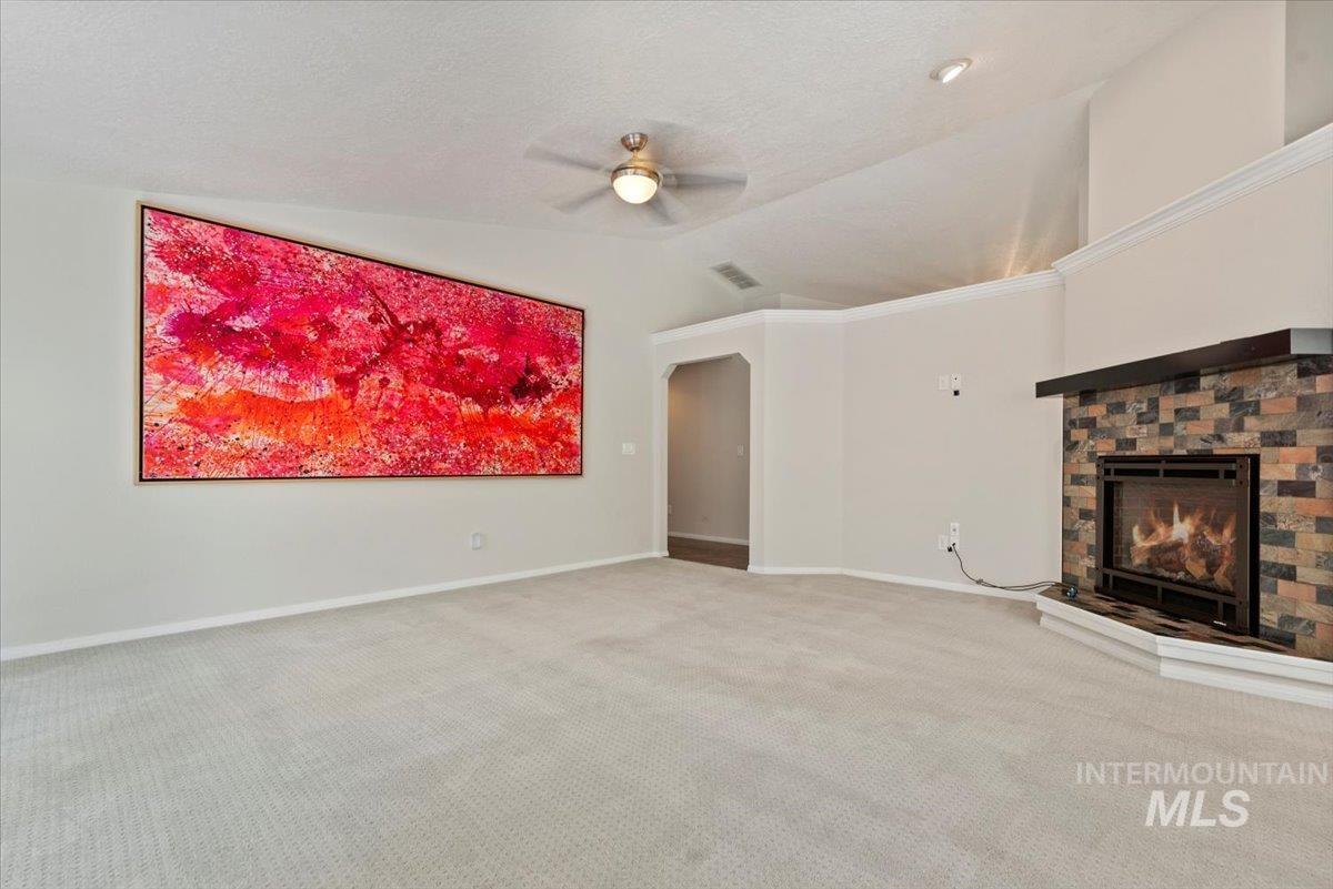 1825 E Seaside Ct. Property Photo 15