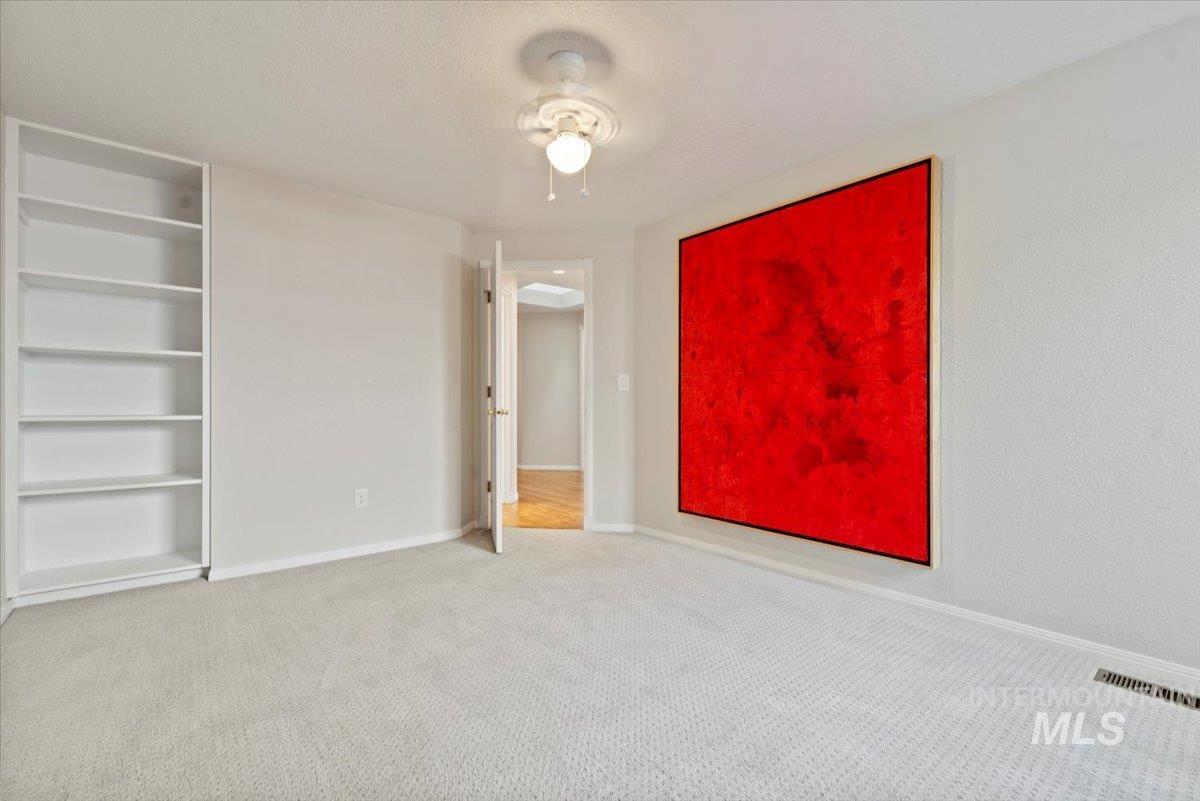 1825 E Seaside Ct. Property Photo 29