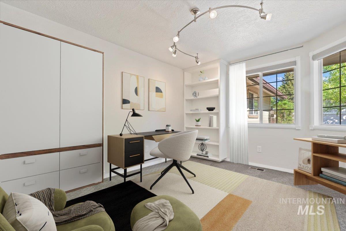 1825 E Seaside Ct. Property Photo 31