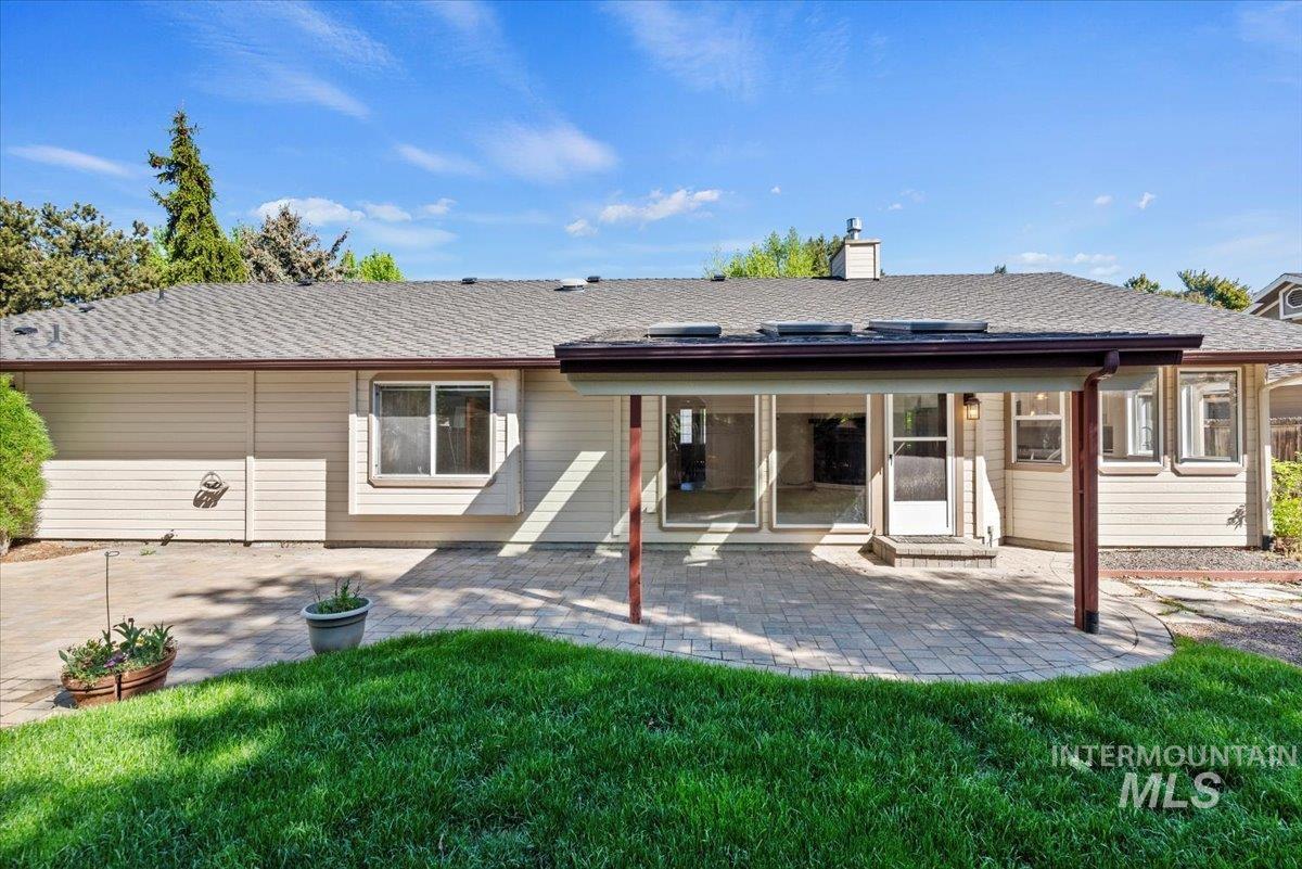 1825 E Seaside Ct. Property Photo 37