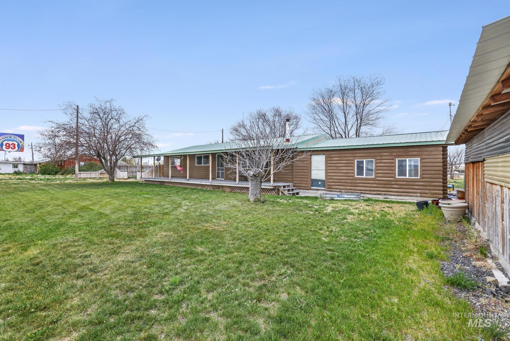 2721 Highway 93 Property Photo 2