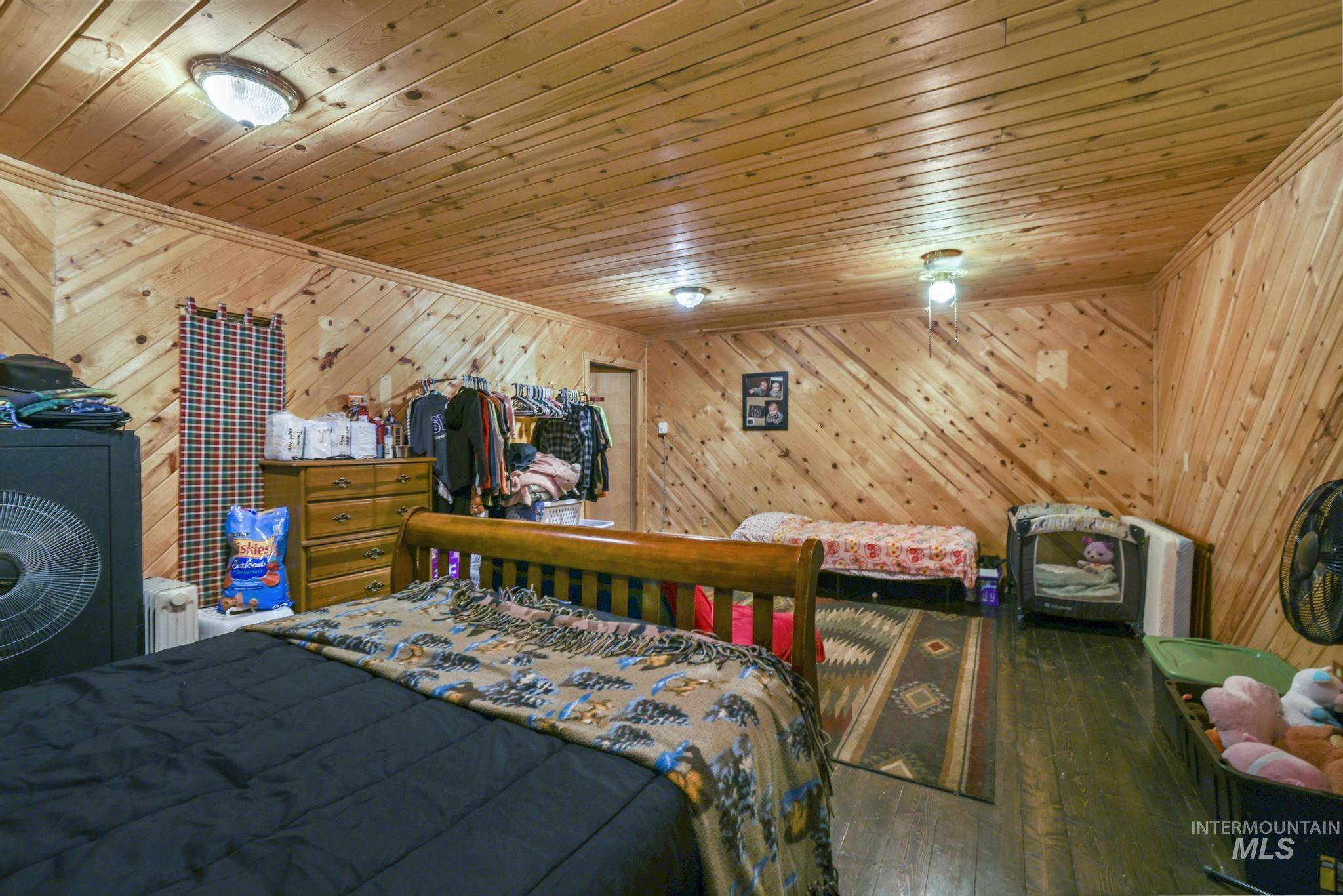 2721 Highway 93 Property Photo 12