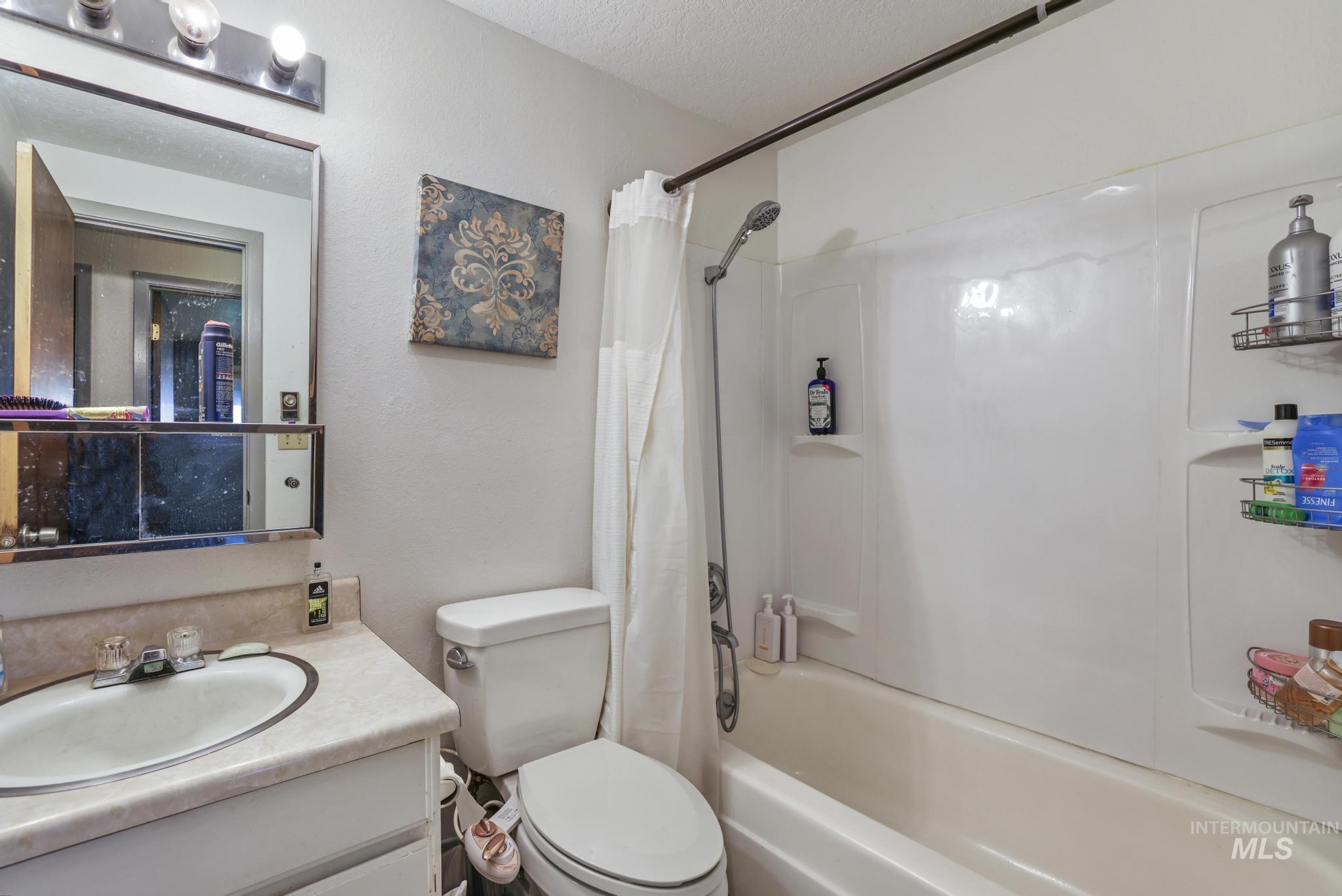 2721 Highway 93 Property Photo 20