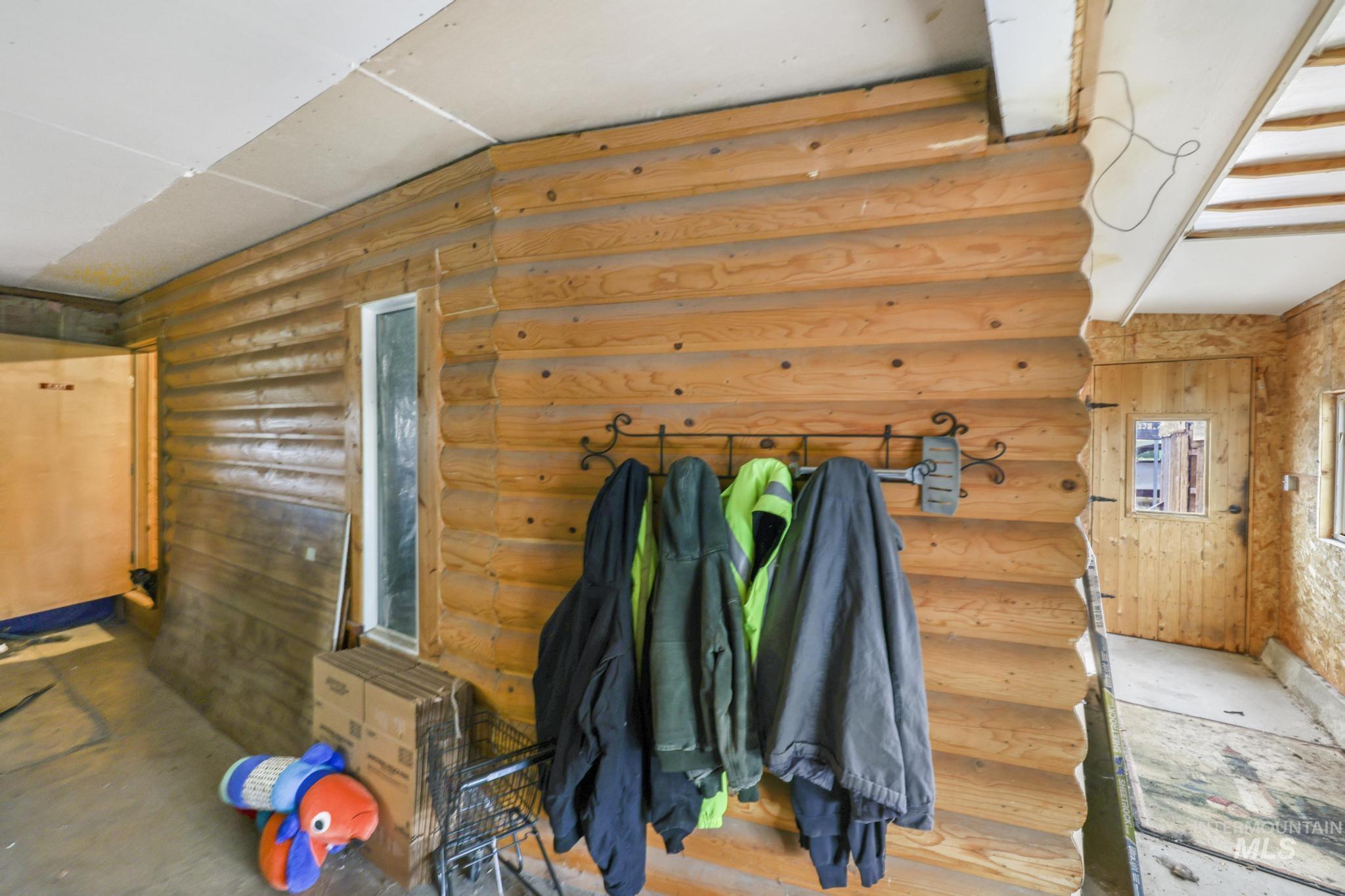2721 Highway 93 Property Photo 23