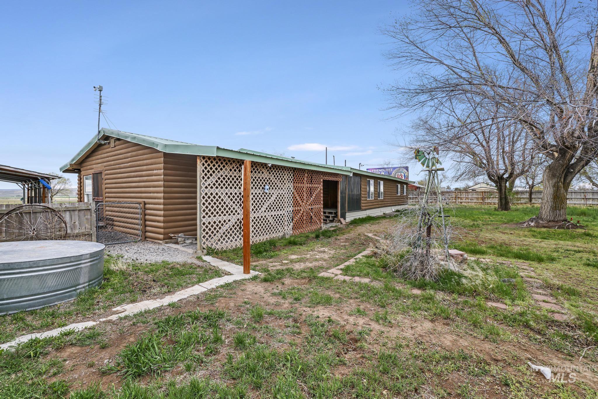 2721 Highway 93 Property Photo 34