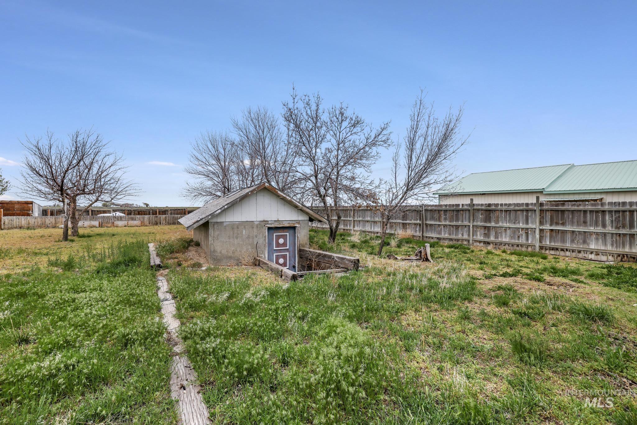 2721 Highway 93 Property Photo 37