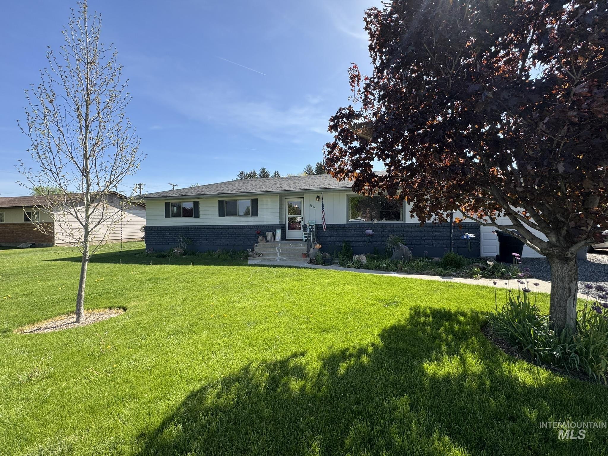 1410 California Street Property Photo 2