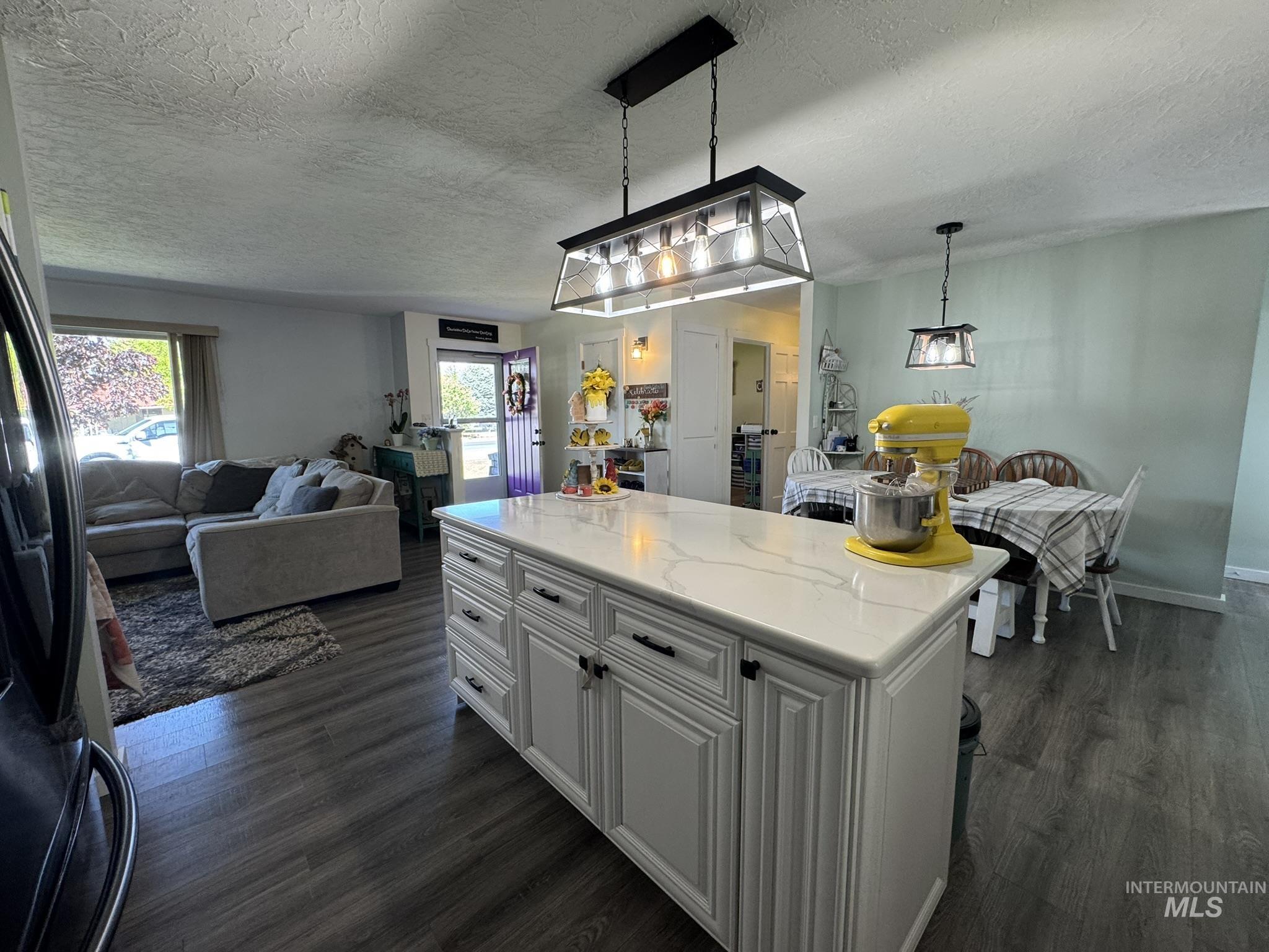 1410 California Street Property Photo 9
